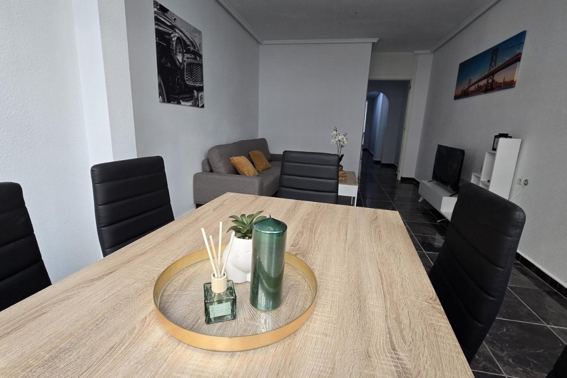 Használt Ingatlanok - Apartman -
Torrevieja - Centrum - Muelle Pesquero