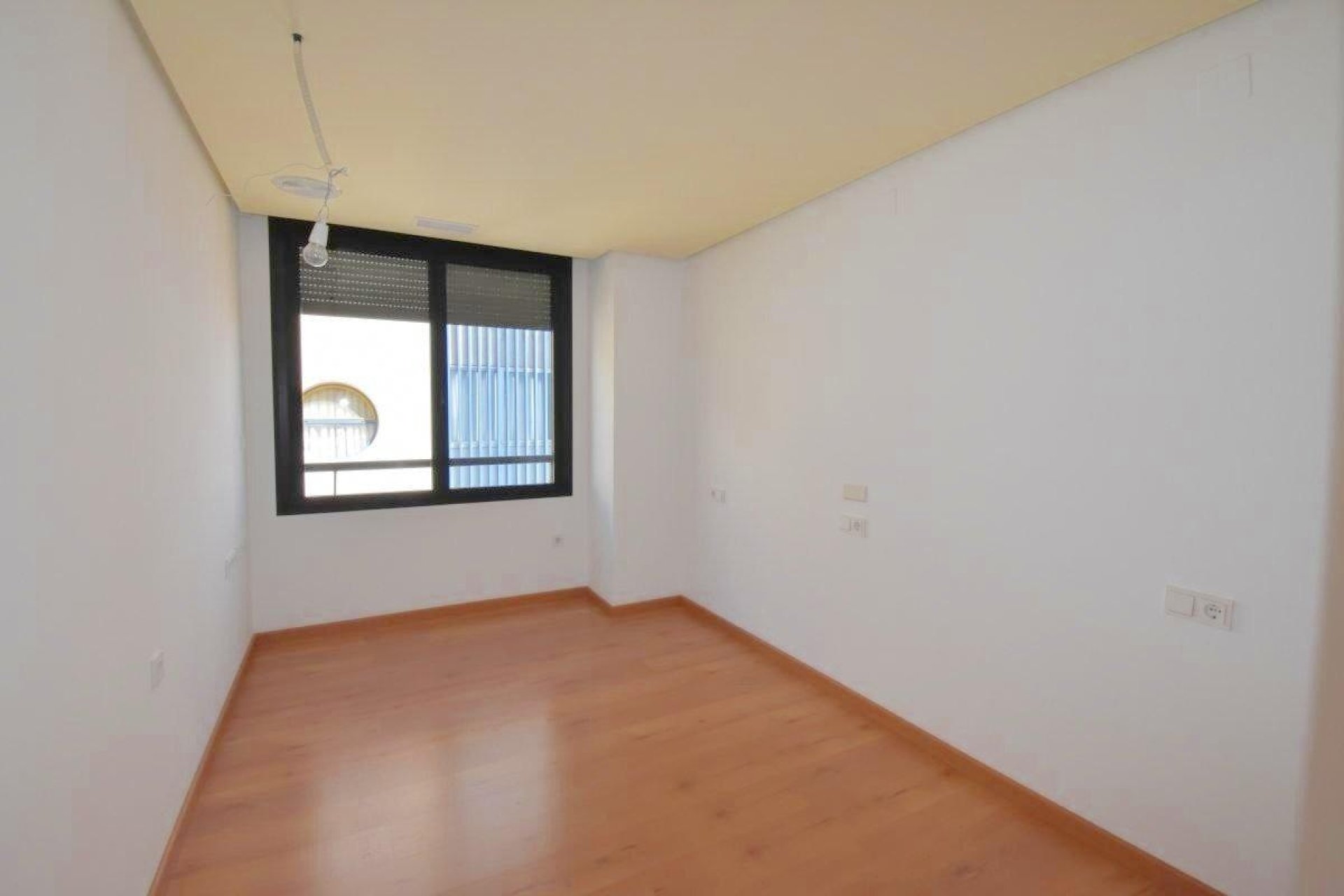 Használt Ingatlanok - Apartman -
Torrevieja - Centrum - Muelle Pesquero