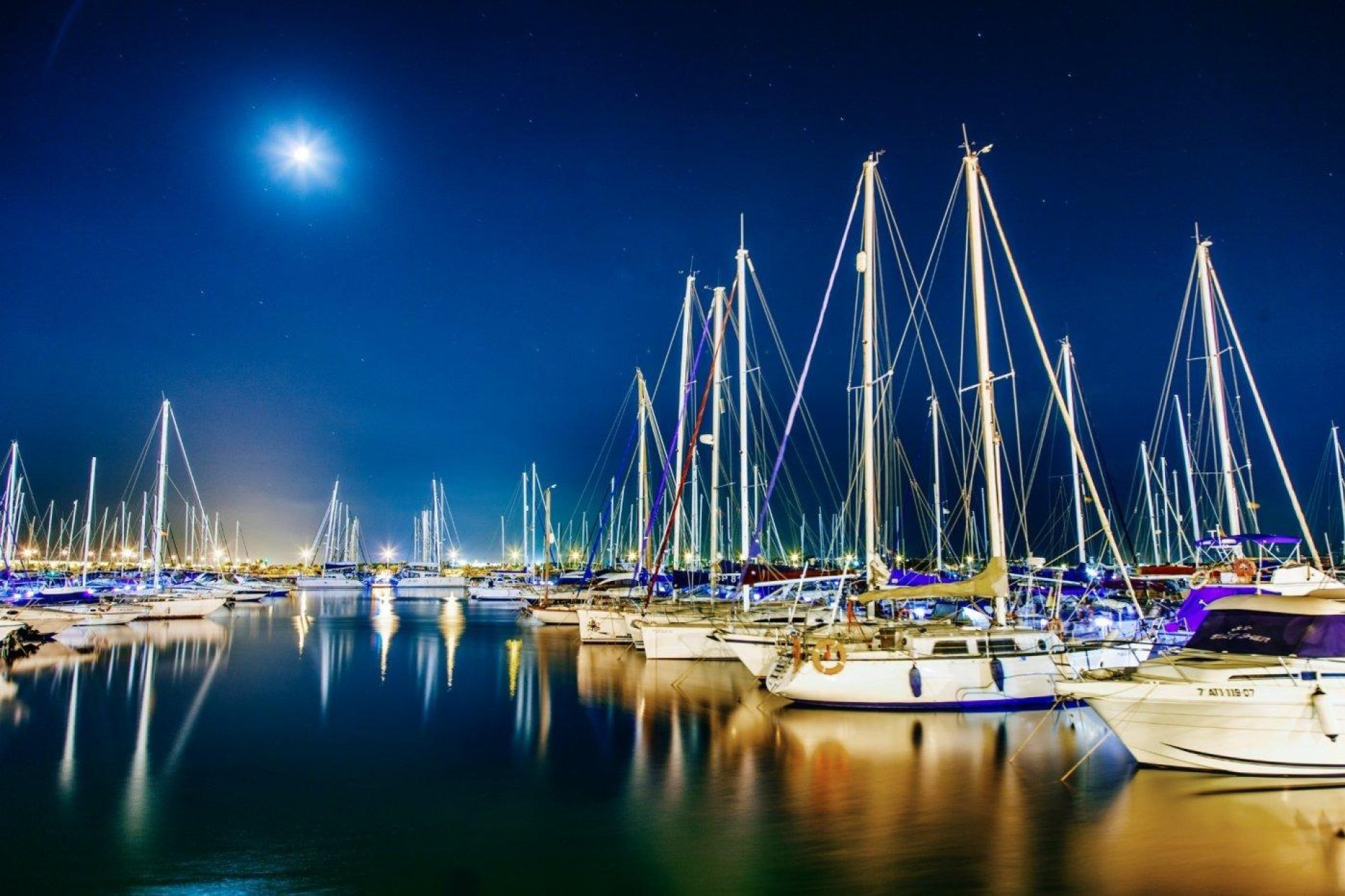 Használt Ingatlanok - Apartman -
Torrevieja - Centrum - Muelle Pesquero