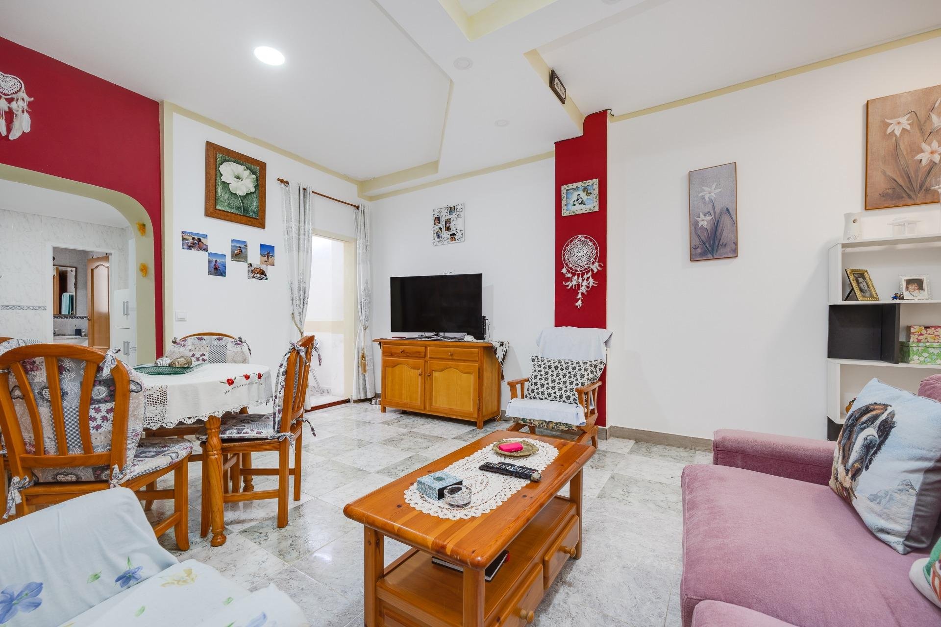 Használt Ingatlanok - Apartman -
Torrevieja - Centrum