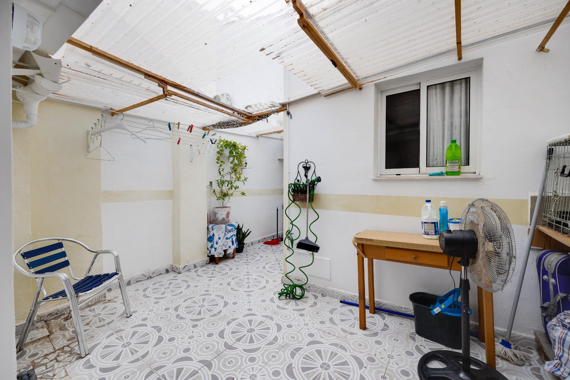 Használt Ingatlanok - Apartman -
Torrevieja - Centrum