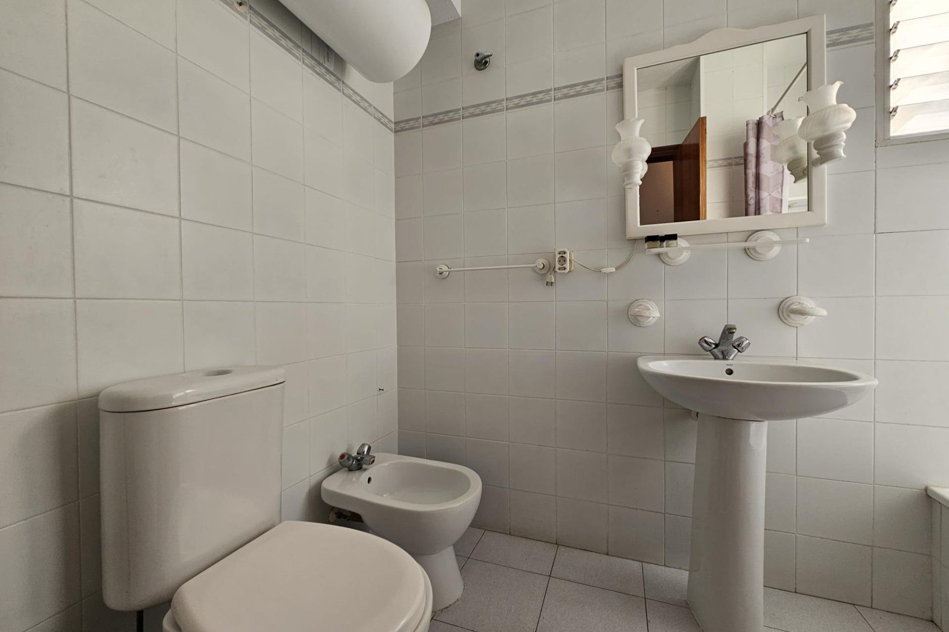 Használt Ingatlanok - Apartman -
Torrevieja - Centrum