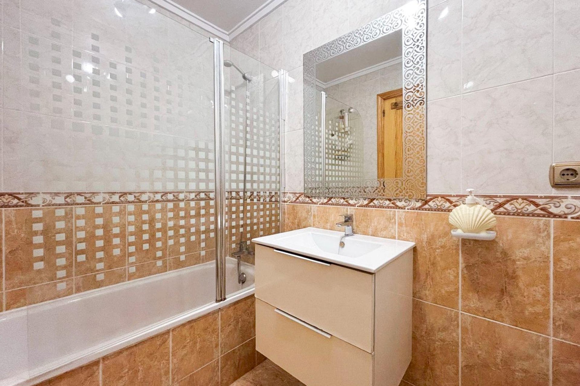 Használt Ingatlanok - Apartman -
Torrevieja - Centrum