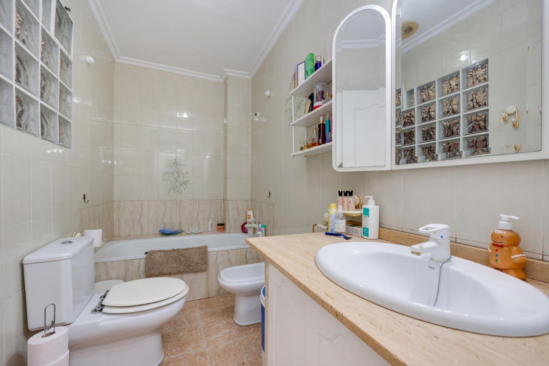 Használt Ingatlanok - Apartman -
Torrevieja - Centrum