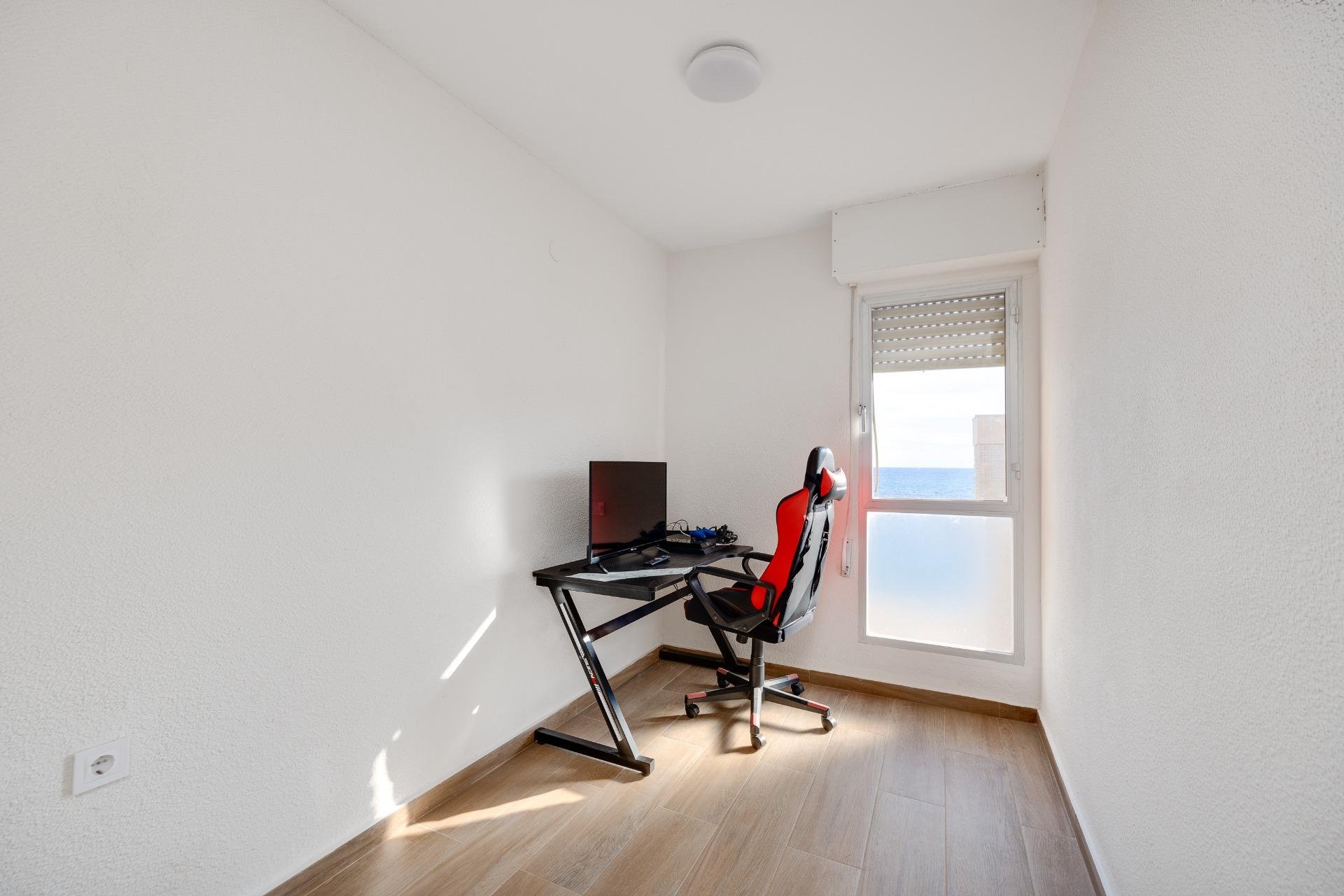 Használt Ingatlanok - Apartman -
Torrevieja - Centrum