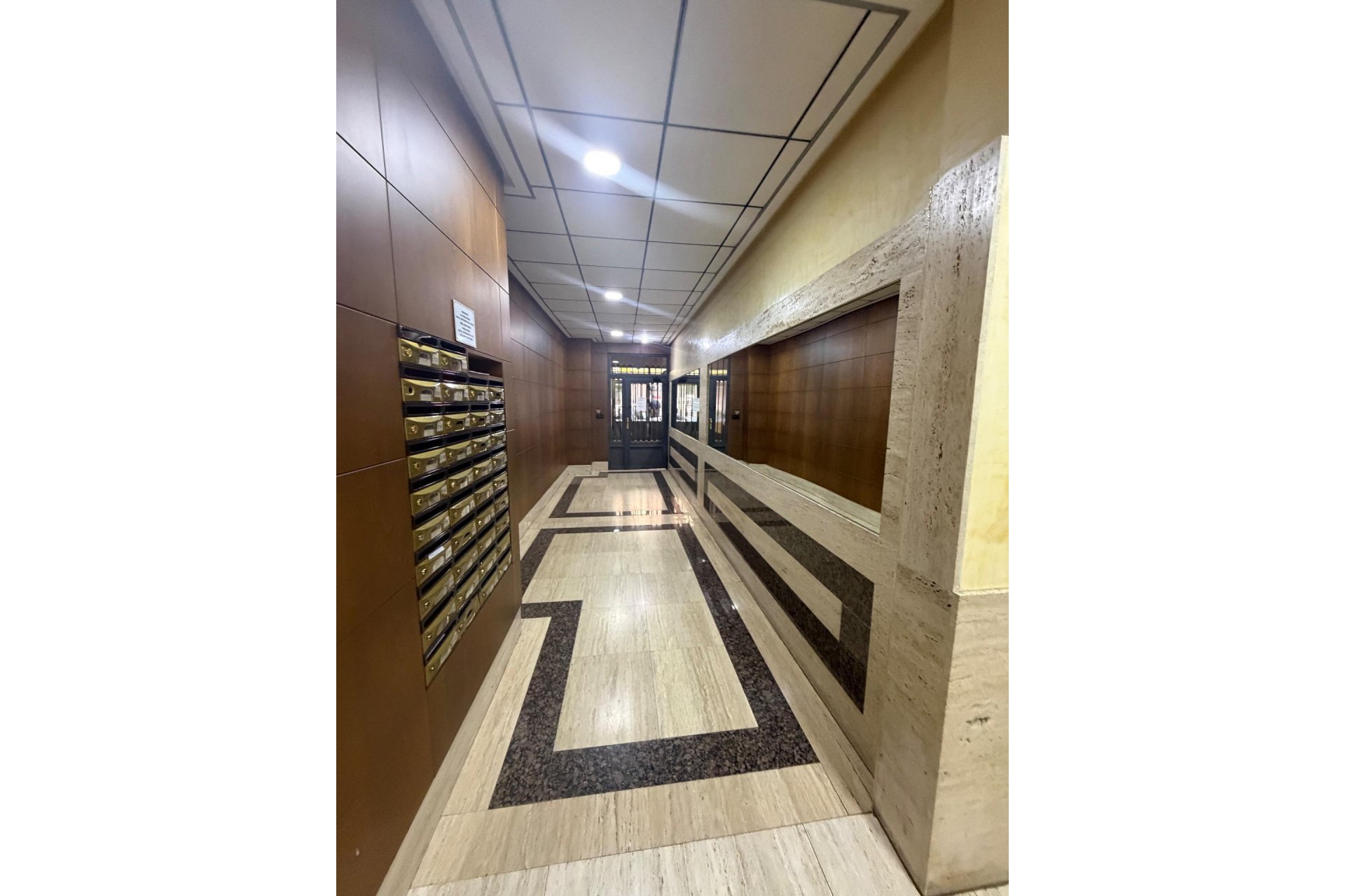 Használt Ingatlanok - Apartman -
Torrevieja - Centrum