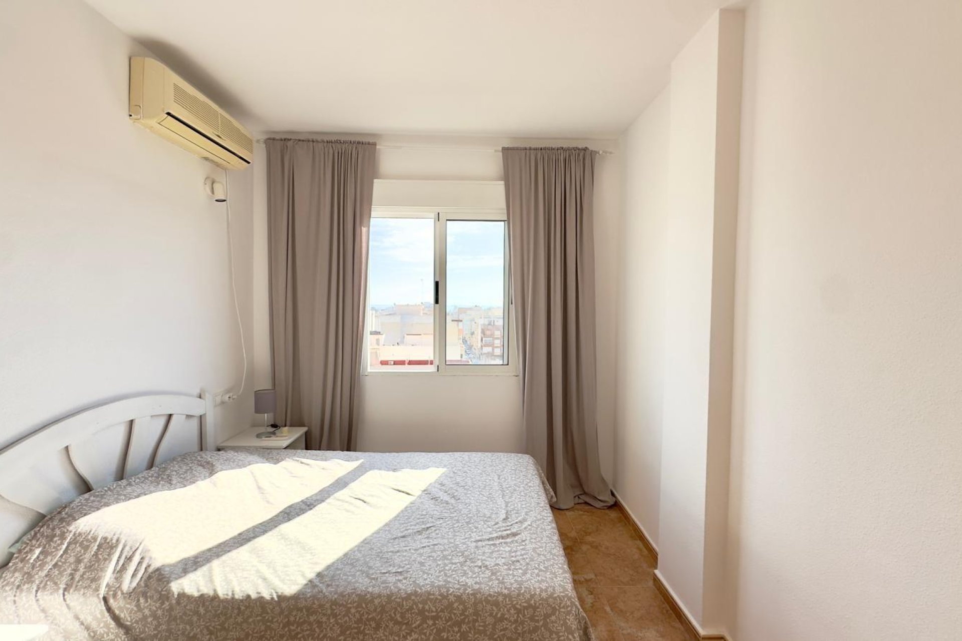 Használt Ingatlanok - Apartman -
Torrevieja - Centrum