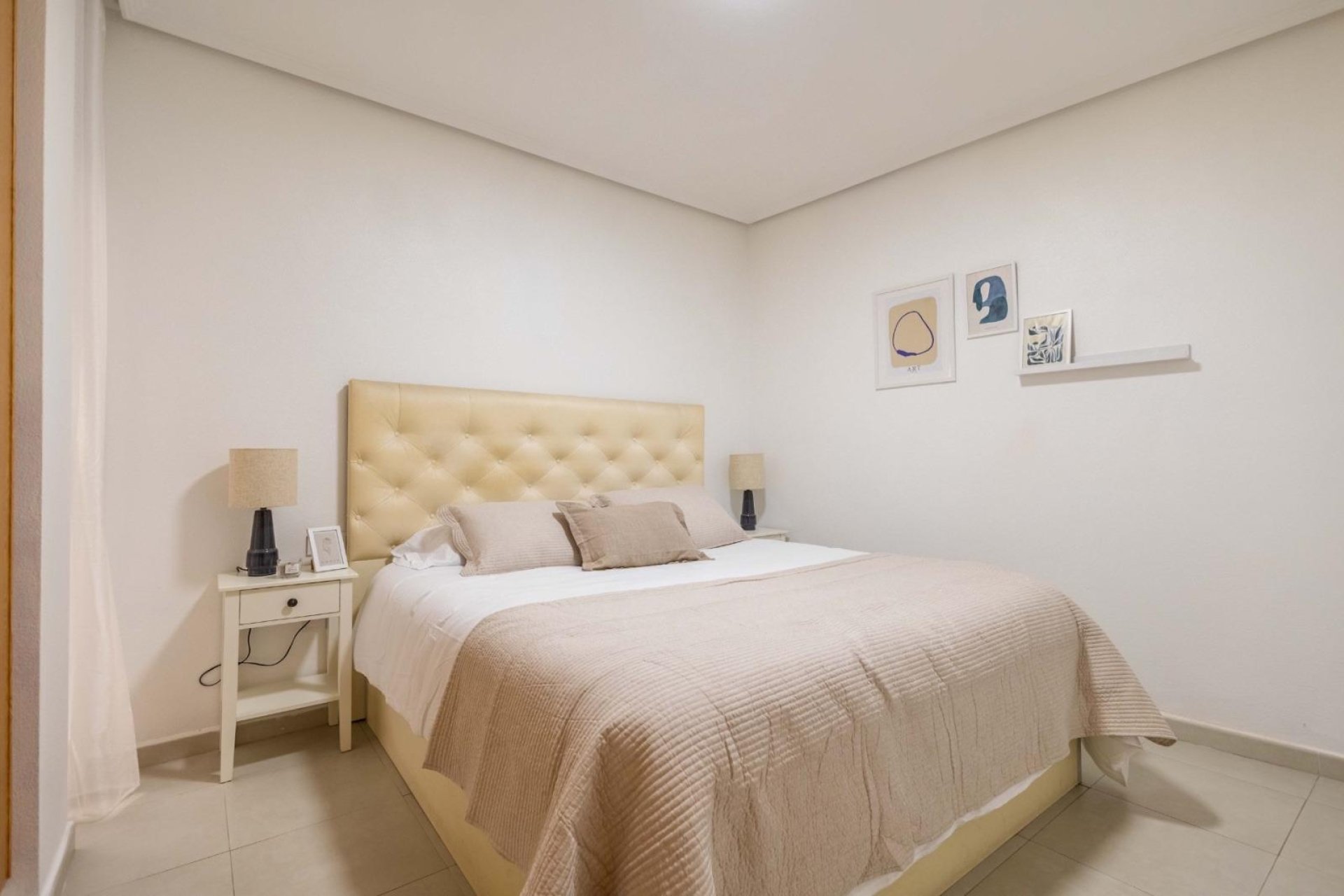 Használt Ingatlanok - Apartman -
Torrevieja - Centrum