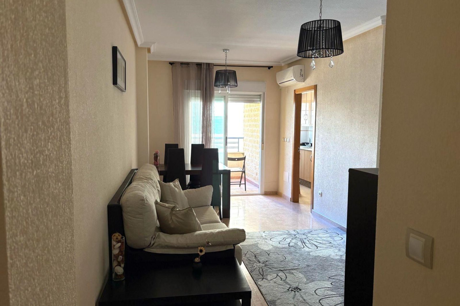 Használt Ingatlanok - Apartman -
Torrevieja - Centrum