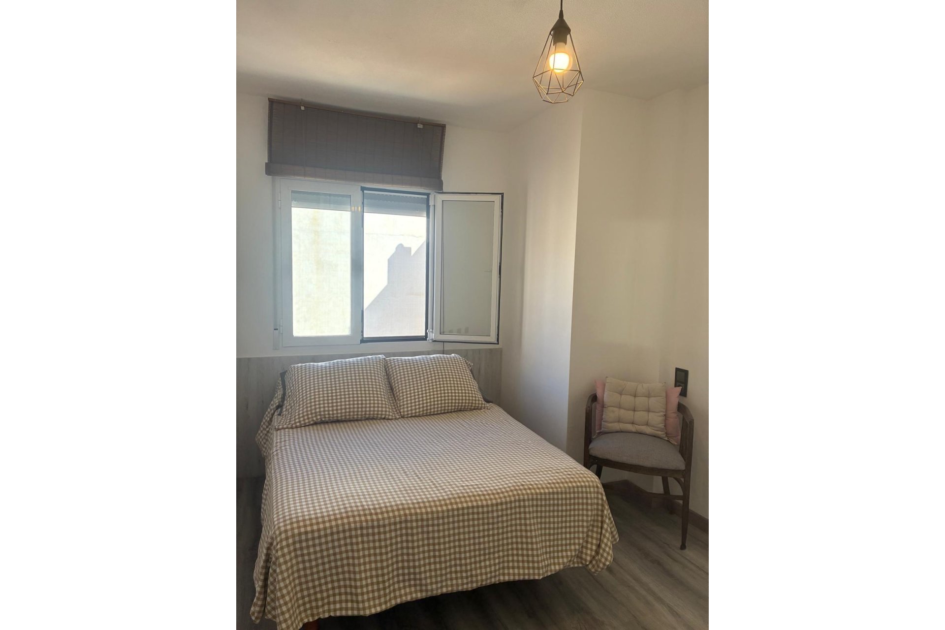 Használt Ingatlanok - Apartman -
Torrevieja - Centrum