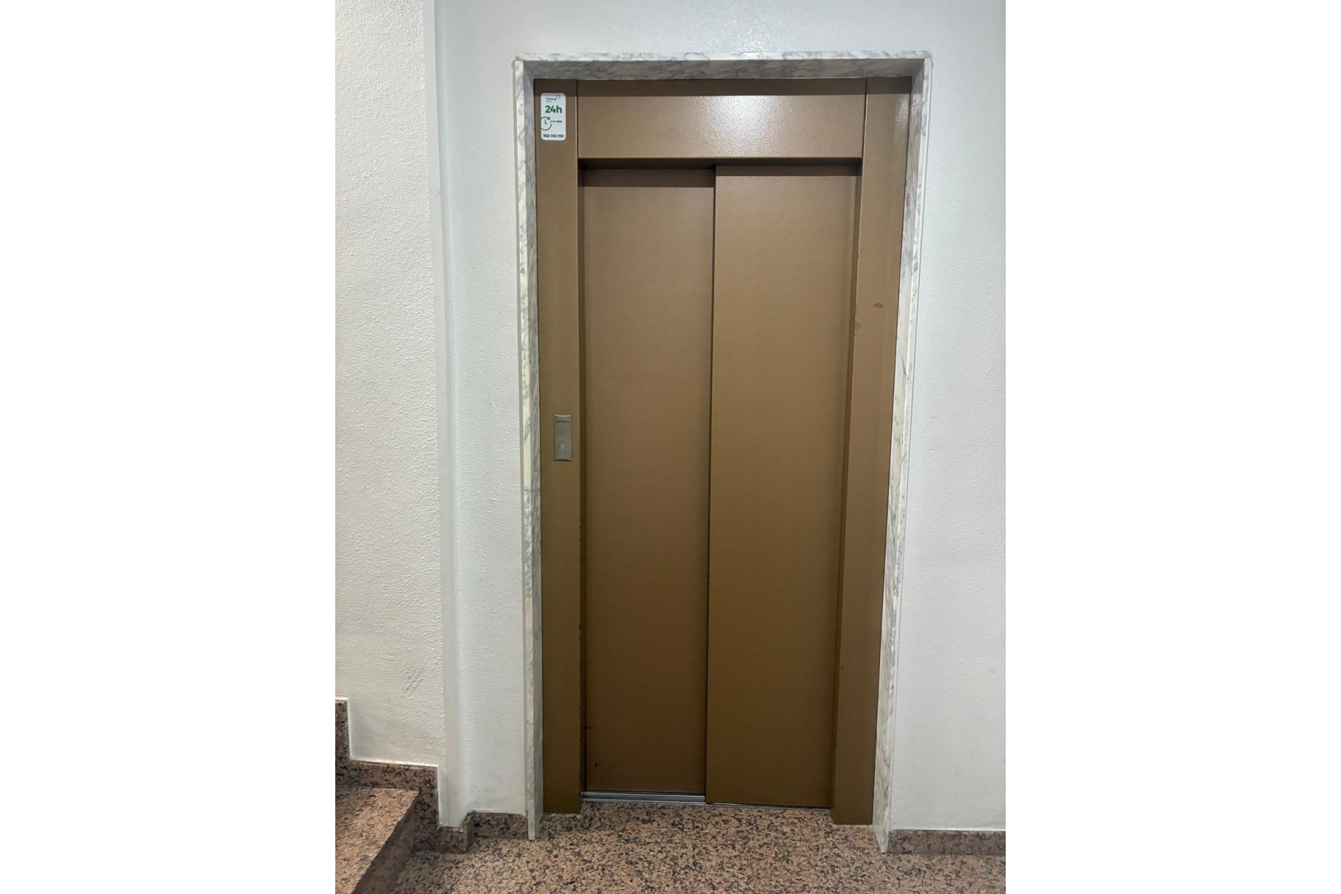 Használt Ingatlanok - Apartman -
Torrevieja - Centrum