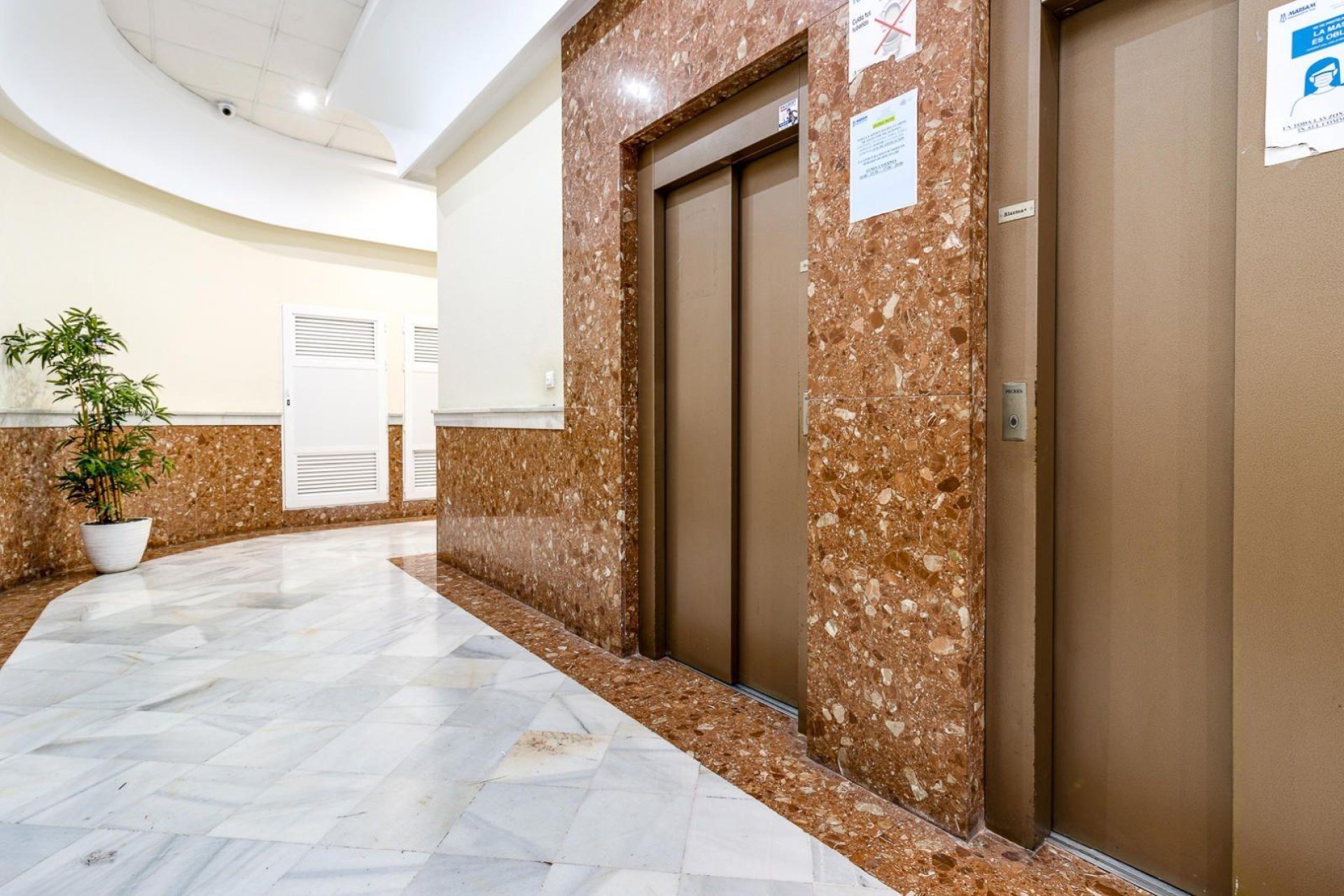 Használt Ingatlanok - Apartman -
Torrevieja - Centrum