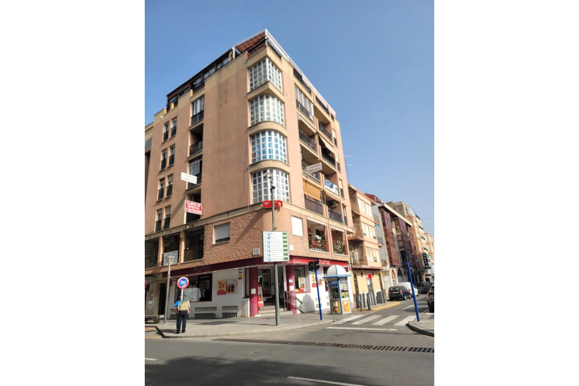 Használt Ingatlanok - Apartman -
Torrevieja - Centrum