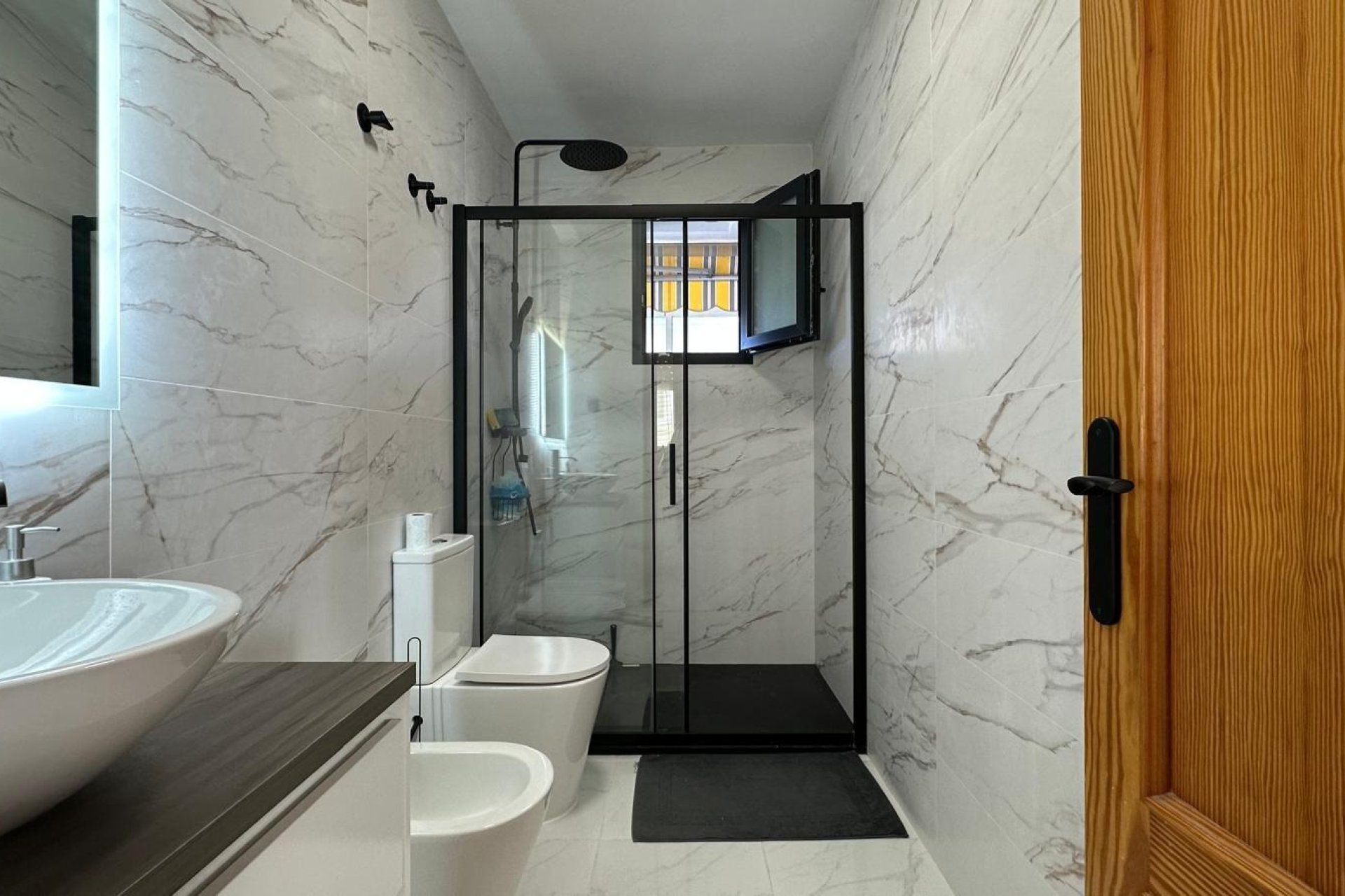 Használt Ingatlanok - Apartman -
Torrevieja - Centrum