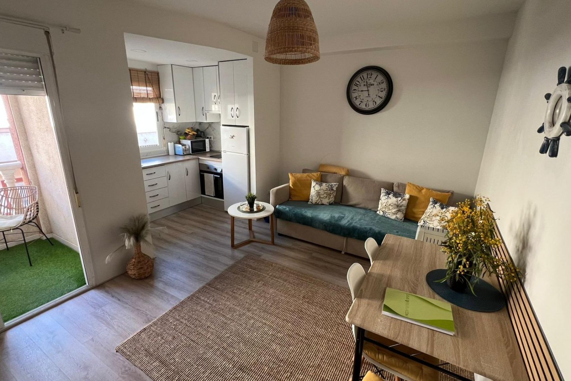 Használt Ingatlanok - Apartman -
Torrevieja - Centrum