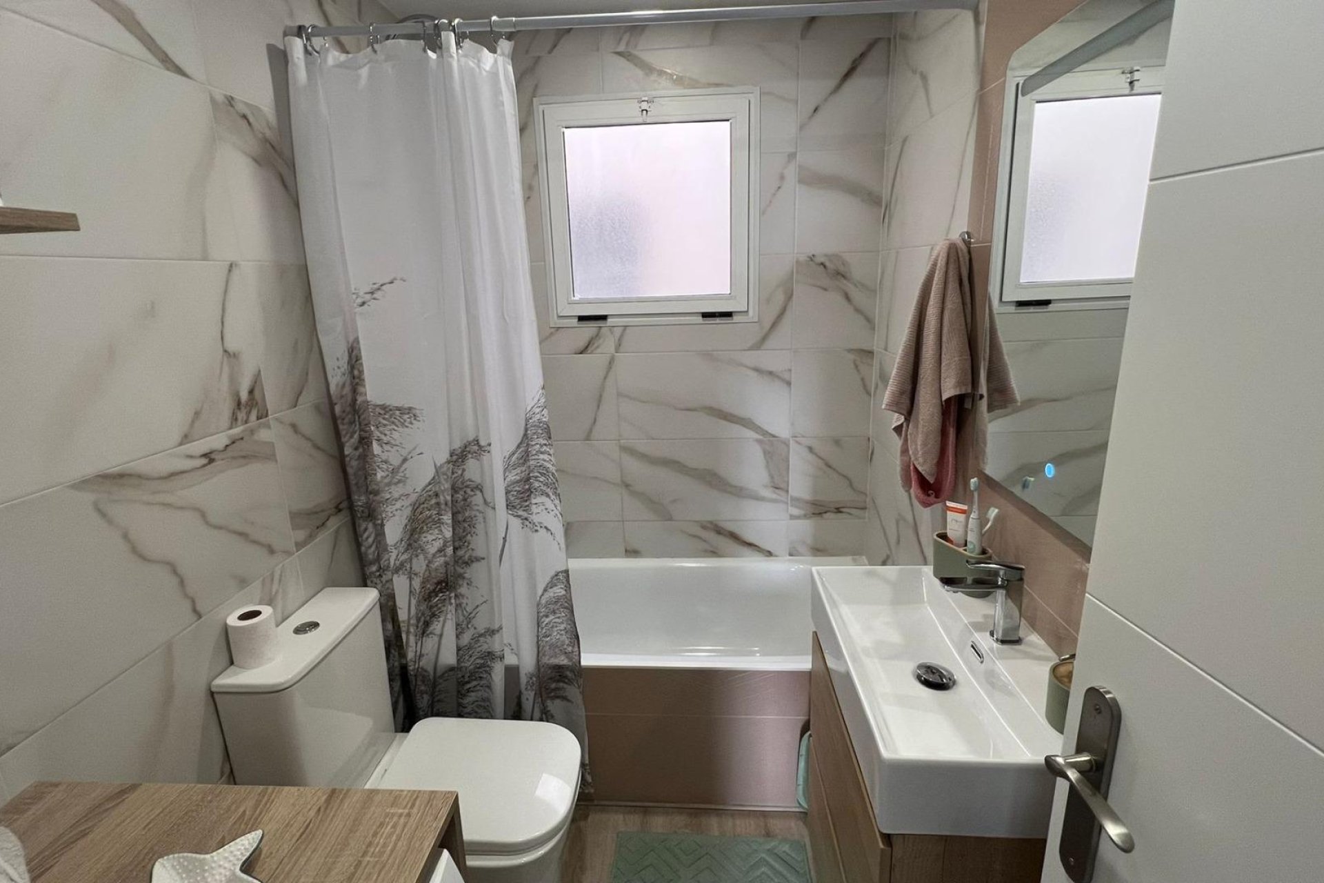 Használt Ingatlanok - Apartman -
Torrevieja - Centrum