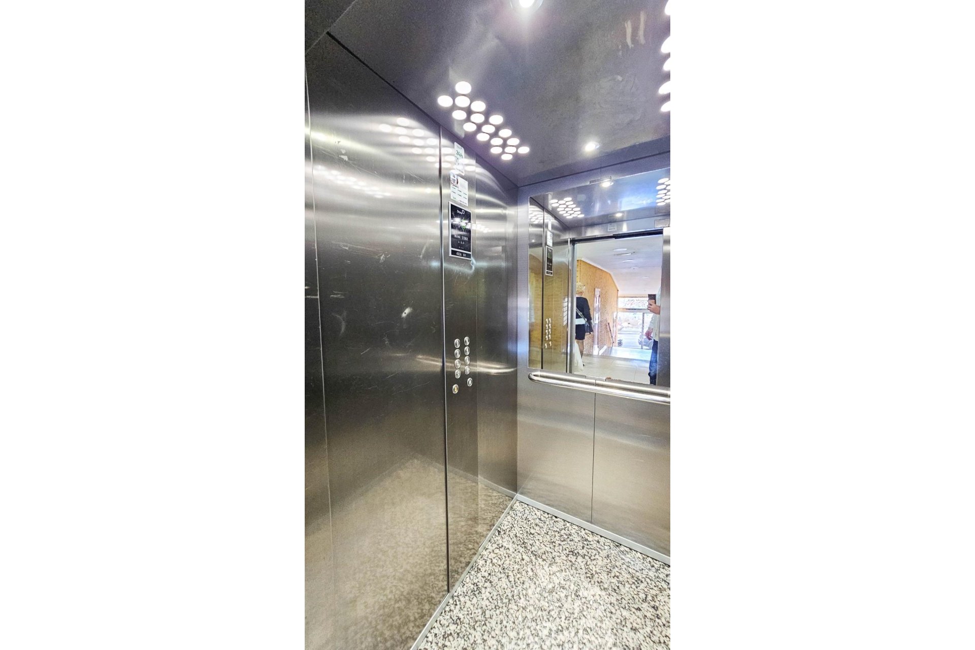 Használt Ingatlanok - Apartman -
Torrevieja - Centrum