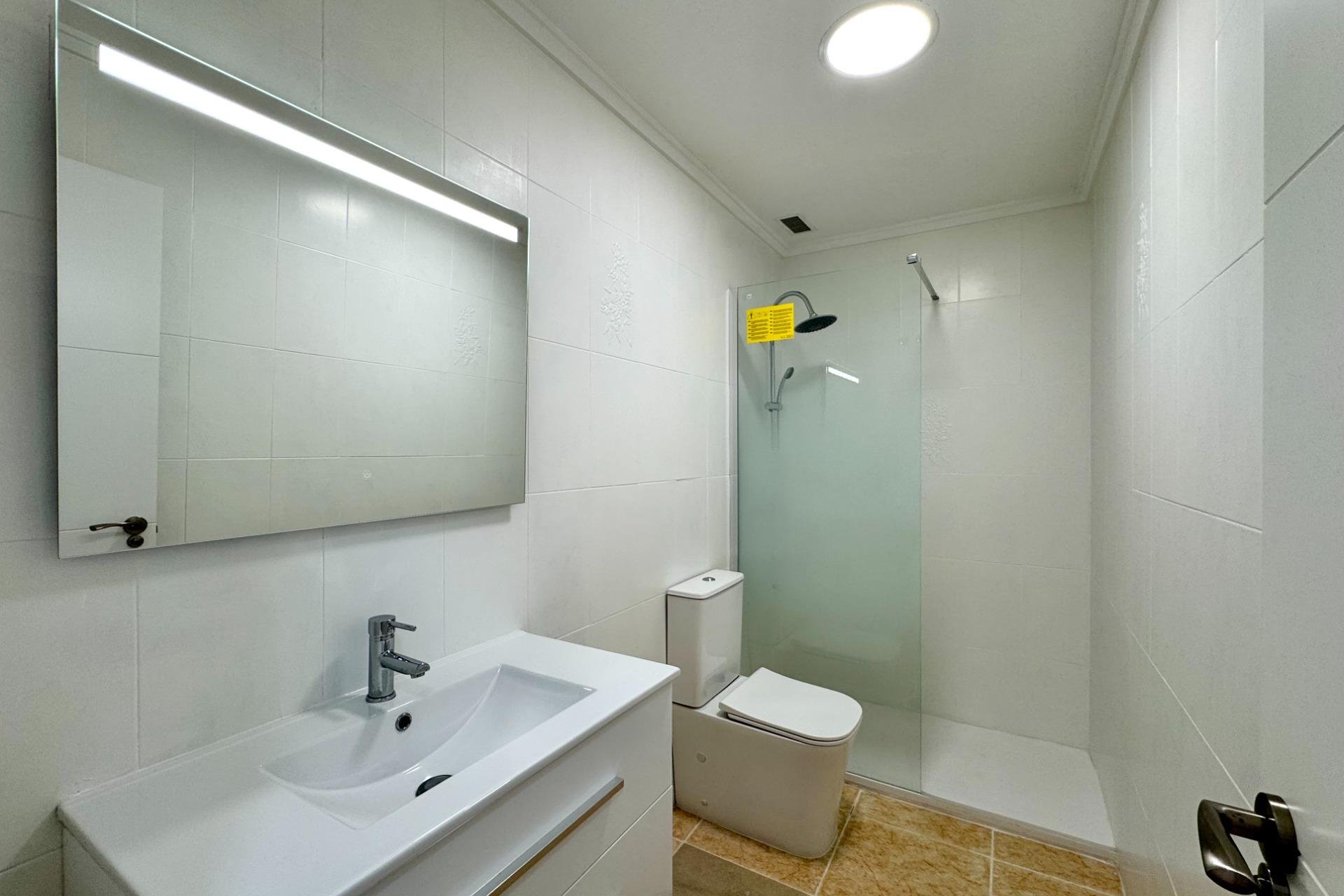 Használt Ingatlanok - Apartman -
Torrevieja - Centrum