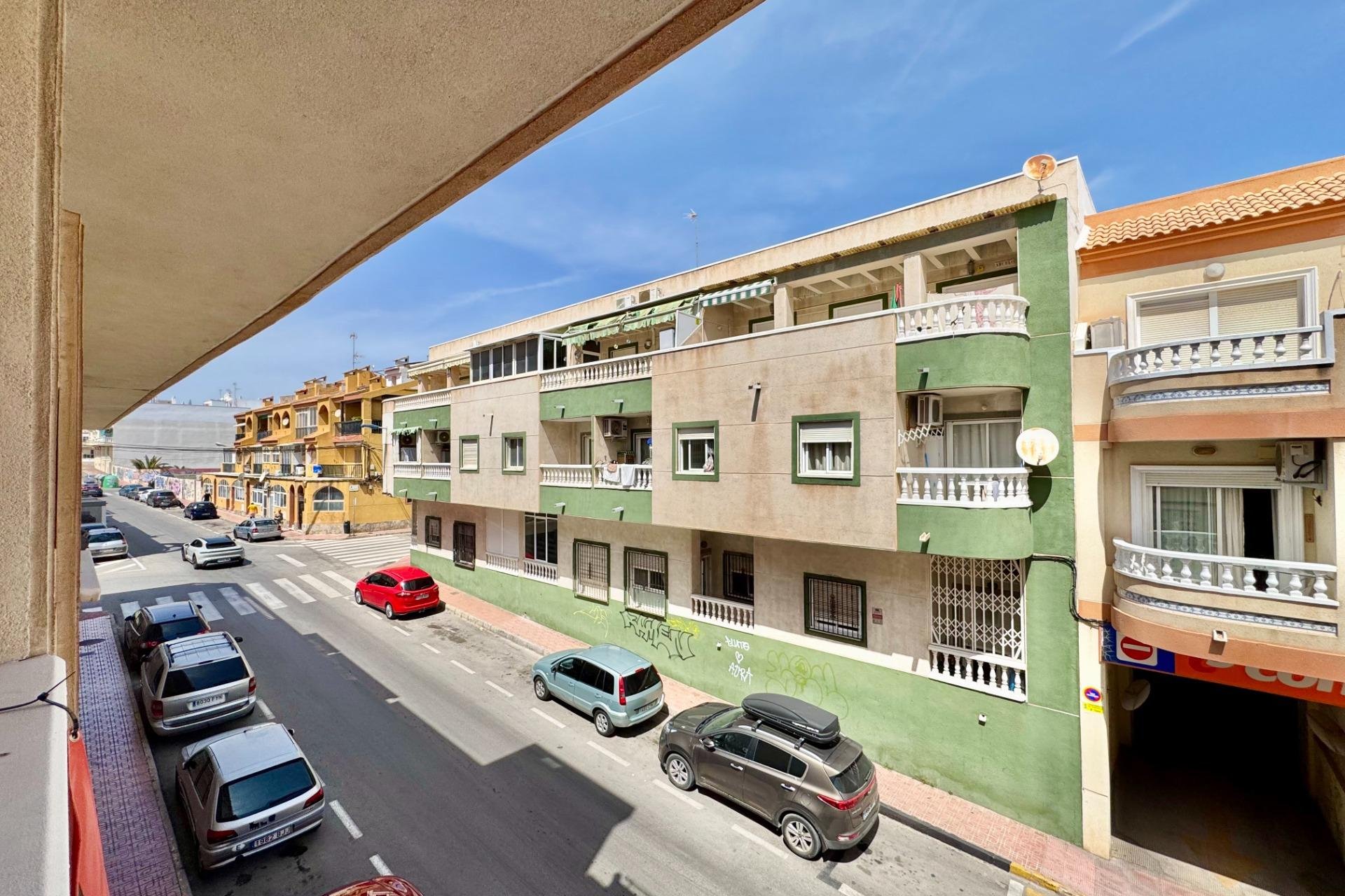 Használt Ingatlanok - Apartman -
Torrevieja - Centrum