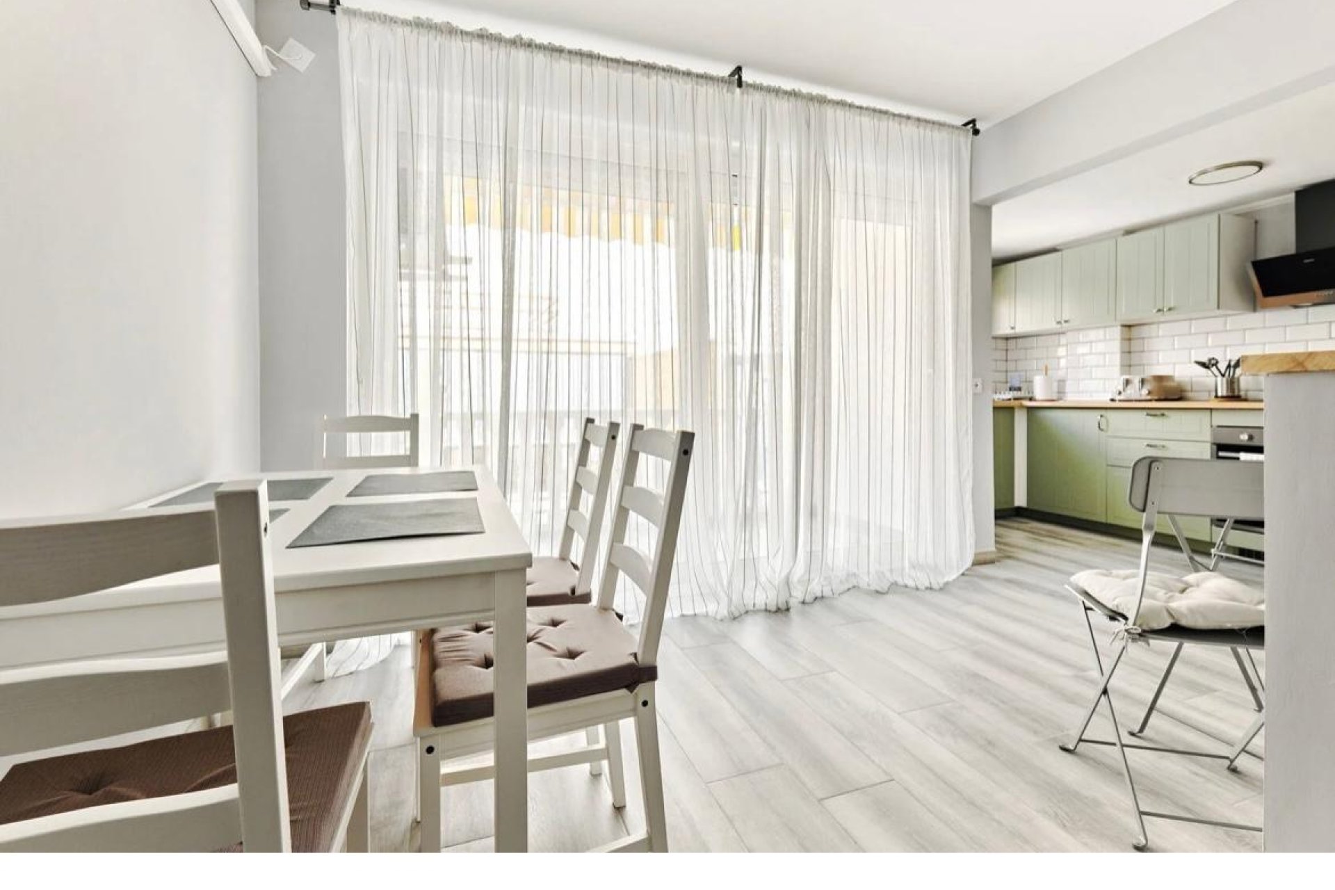 Használt Ingatlanok - Apartman -
Torrevieja - Centrum