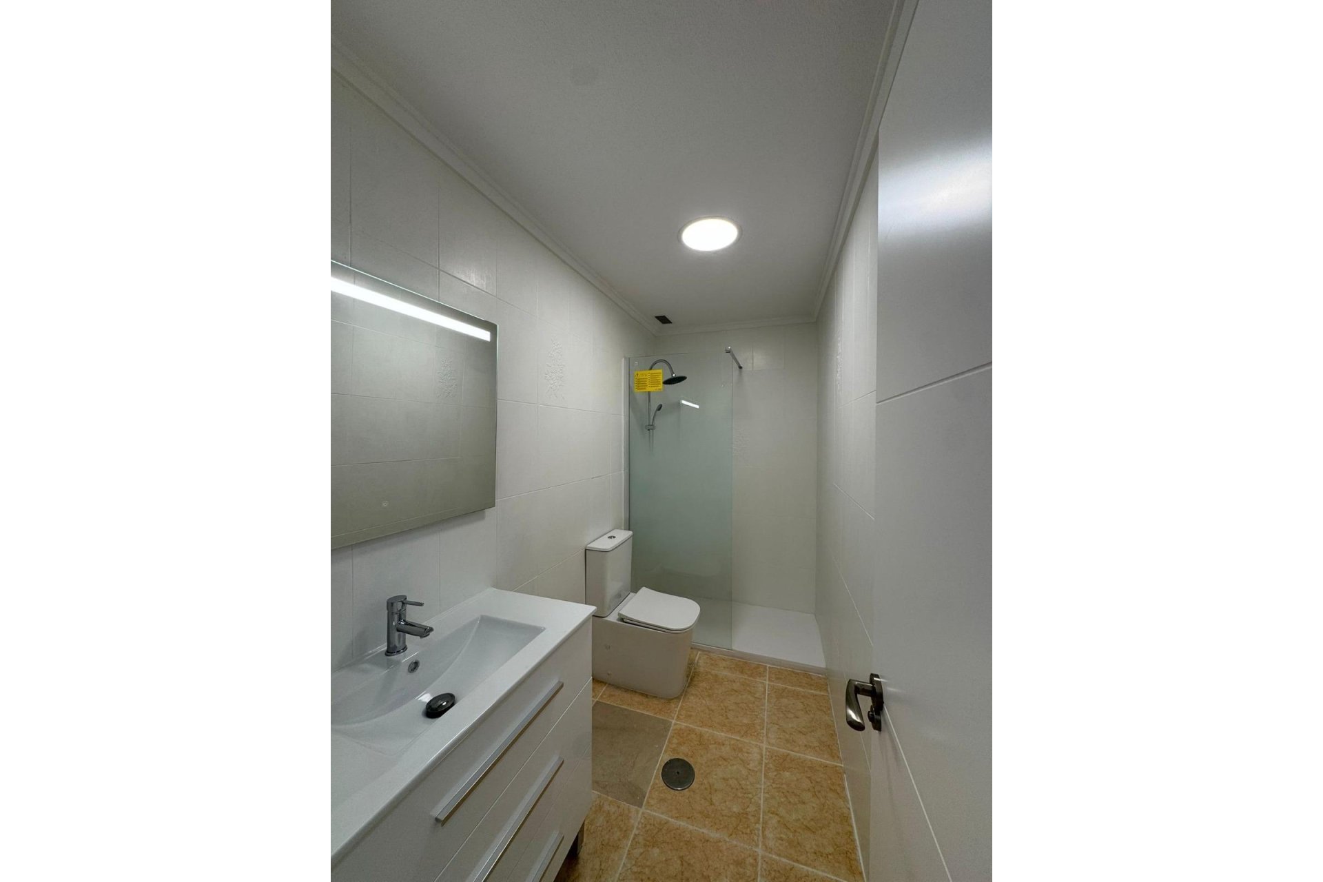 Használt Ingatlanok - Apartman -
Torrevieja - Centrum