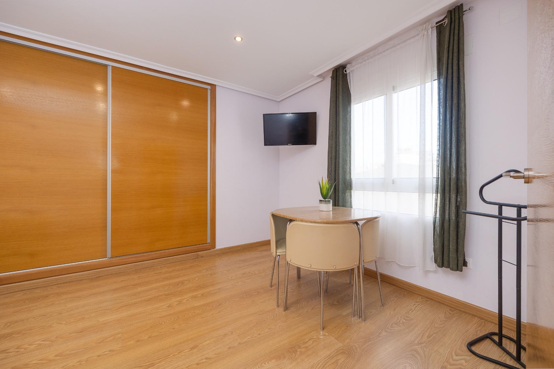 Használt Ingatlanok - Apartman -
Torrevieja - Centrum