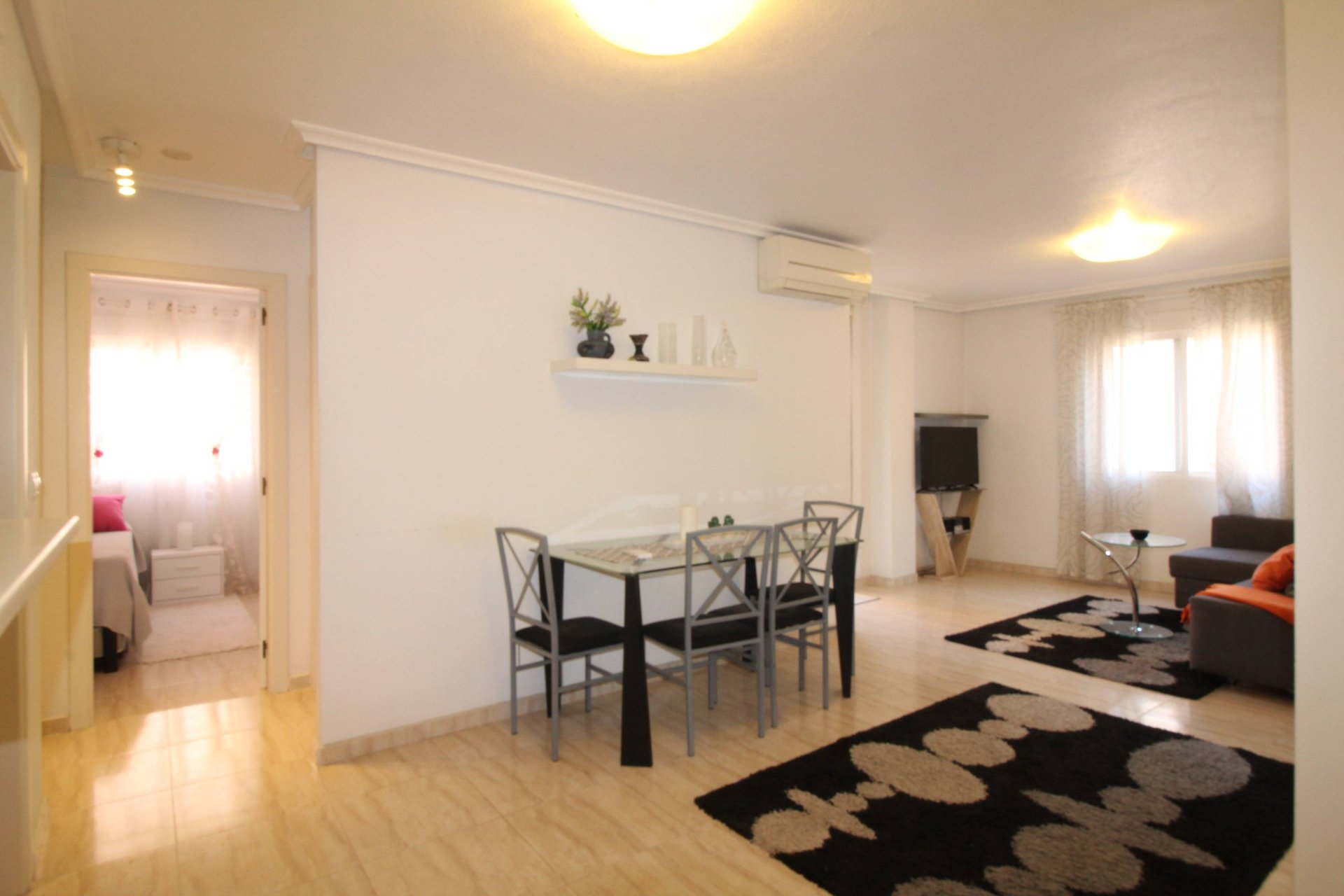 Használt Ingatlanok - Apartman -
Torrevieja - Centrum