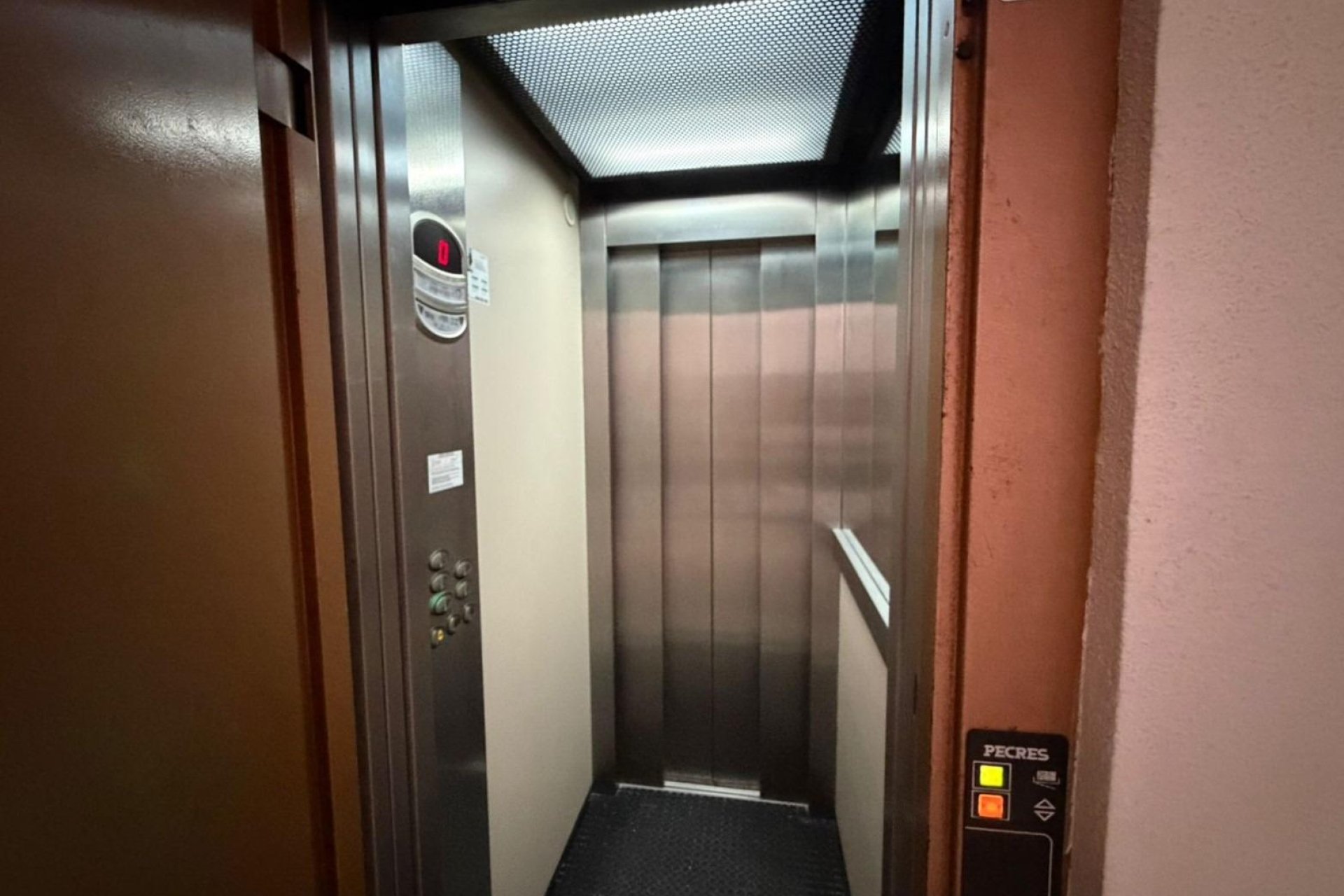 Használt Ingatlanok - Apartman -
Torrevieja - Centrum
