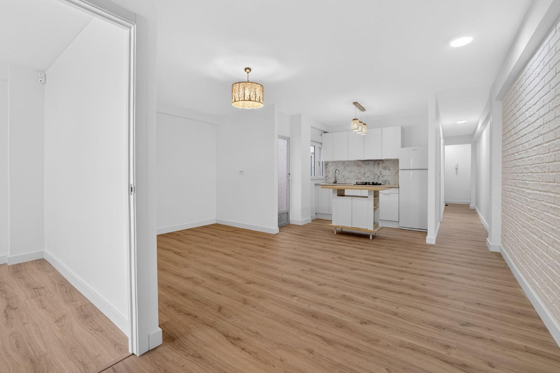 Használt Ingatlanok - Apartman -
Torrevieja - Centrum