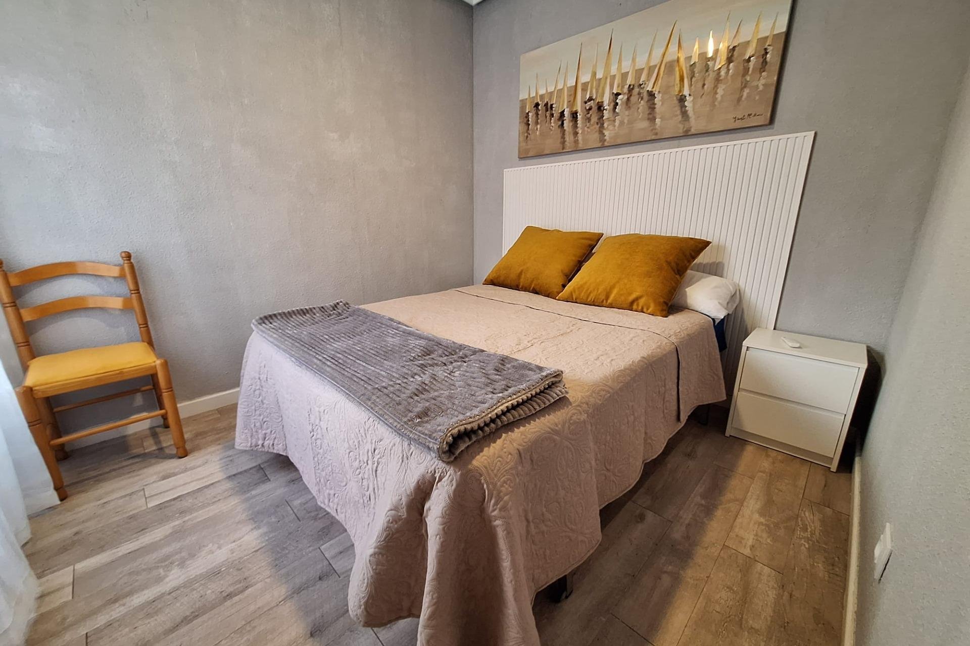 Használt Ingatlanok - Apartman -
Torrevieja - Centrum