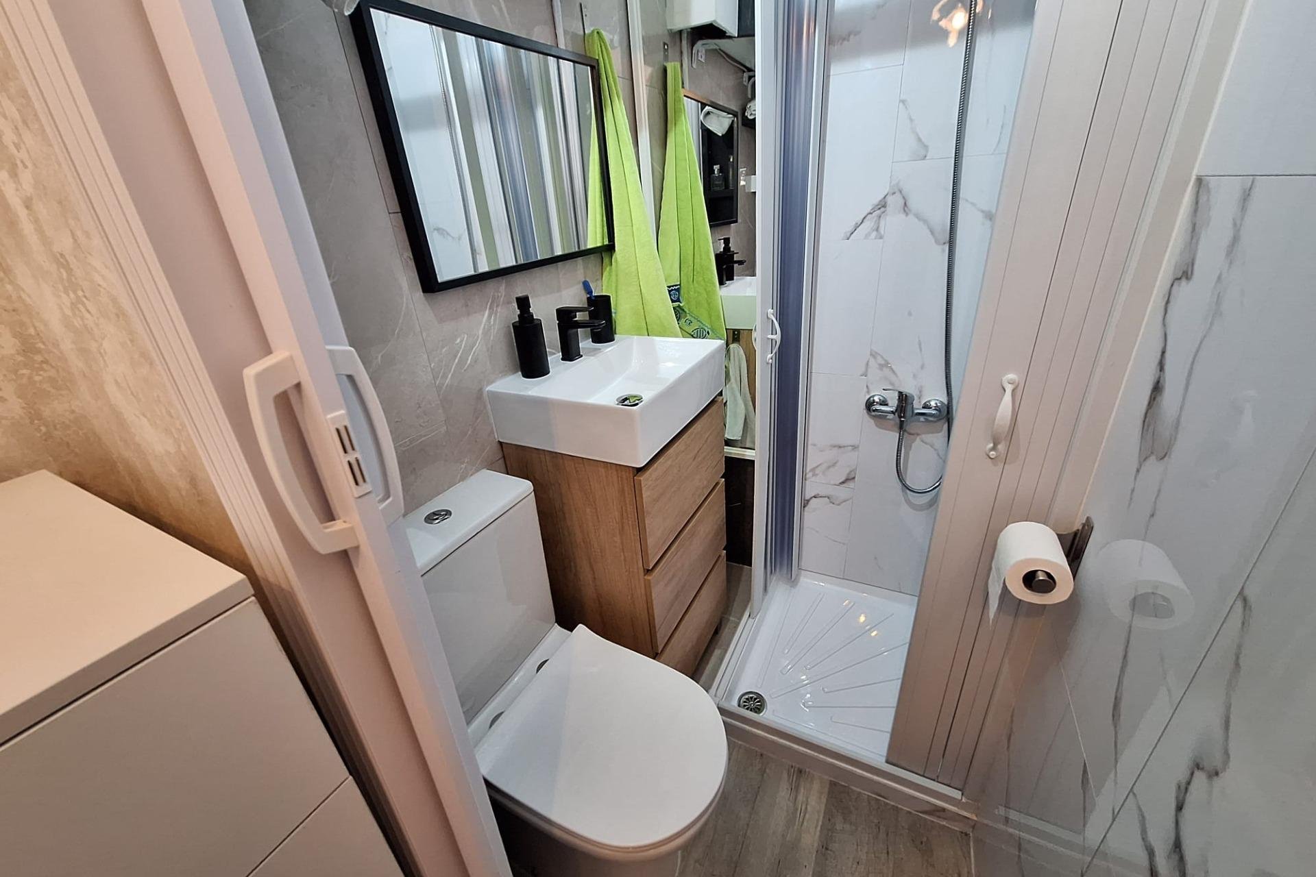 Használt Ingatlanok - Apartman -
Torrevieja - Centrum