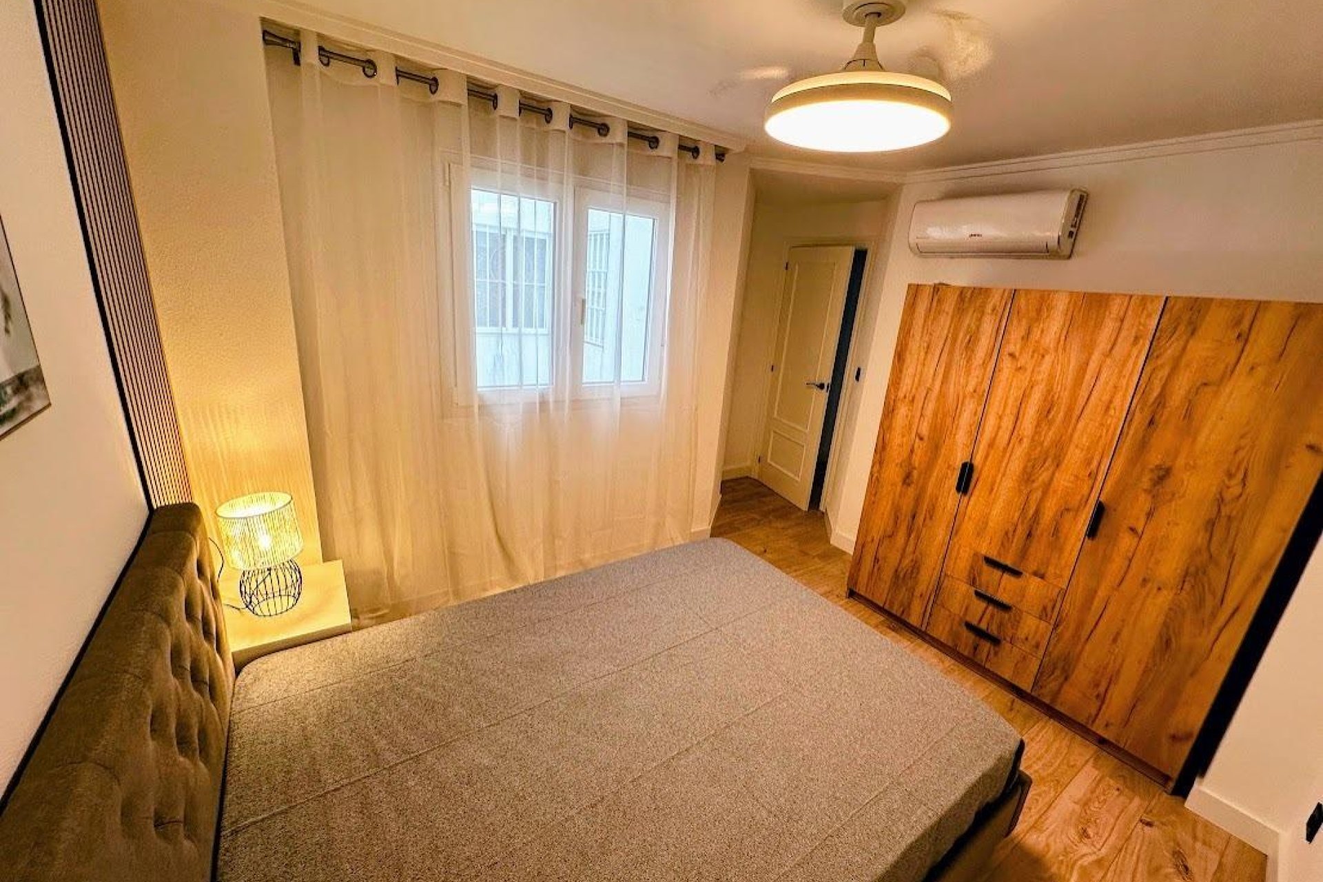 Használt Ingatlanok - Apartman -
Torrevieja - Centrum