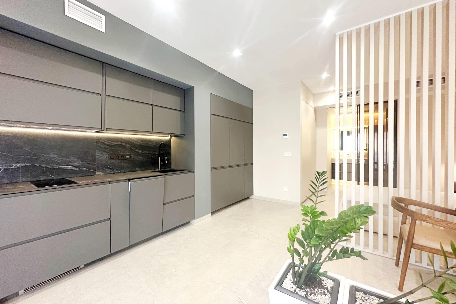 Használt Ingatlanok - Apartman -
Torrevieja - Centrum