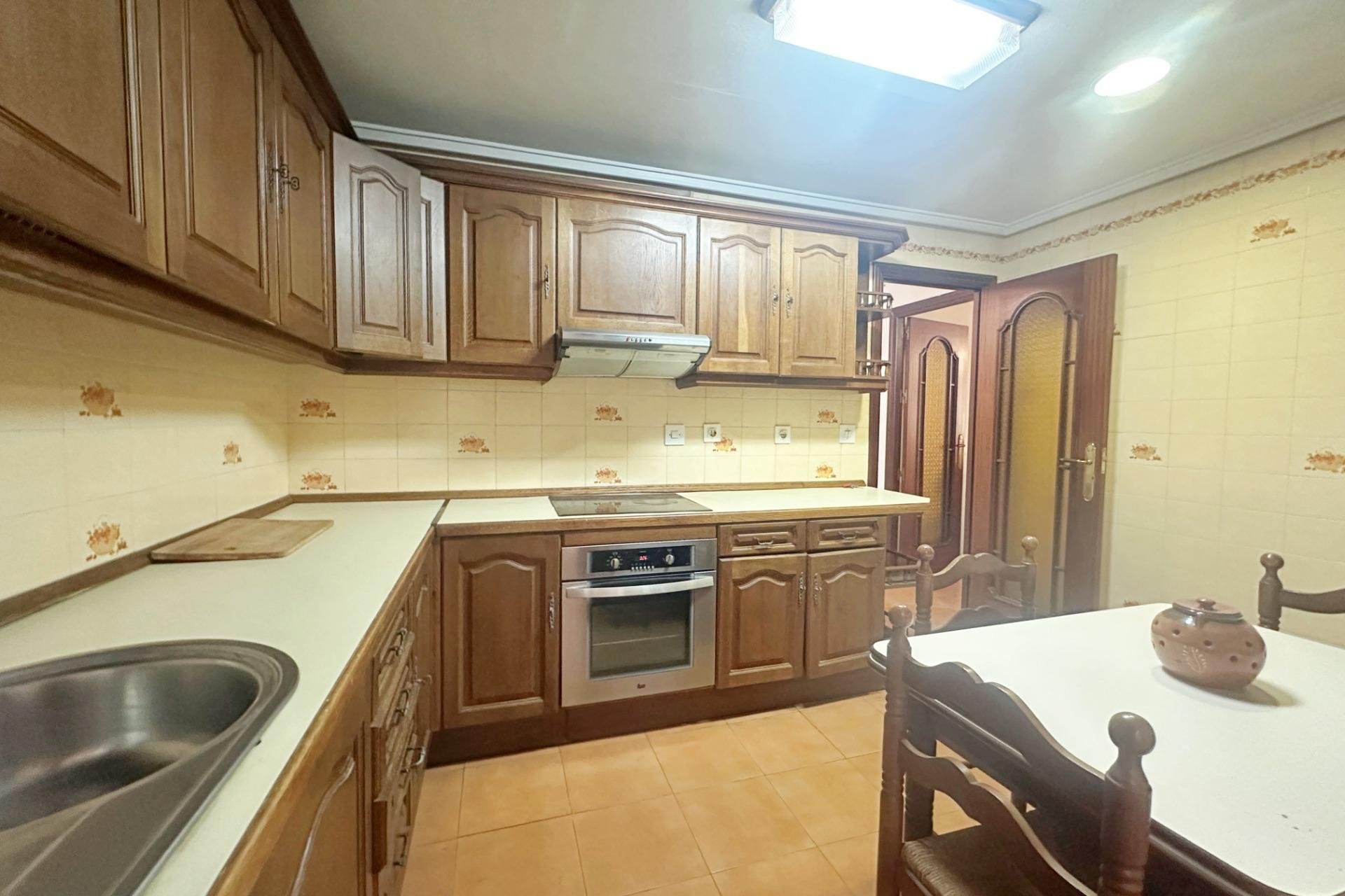 Használt Ingatlanok - Apartman -
Torrevieja - Centrum