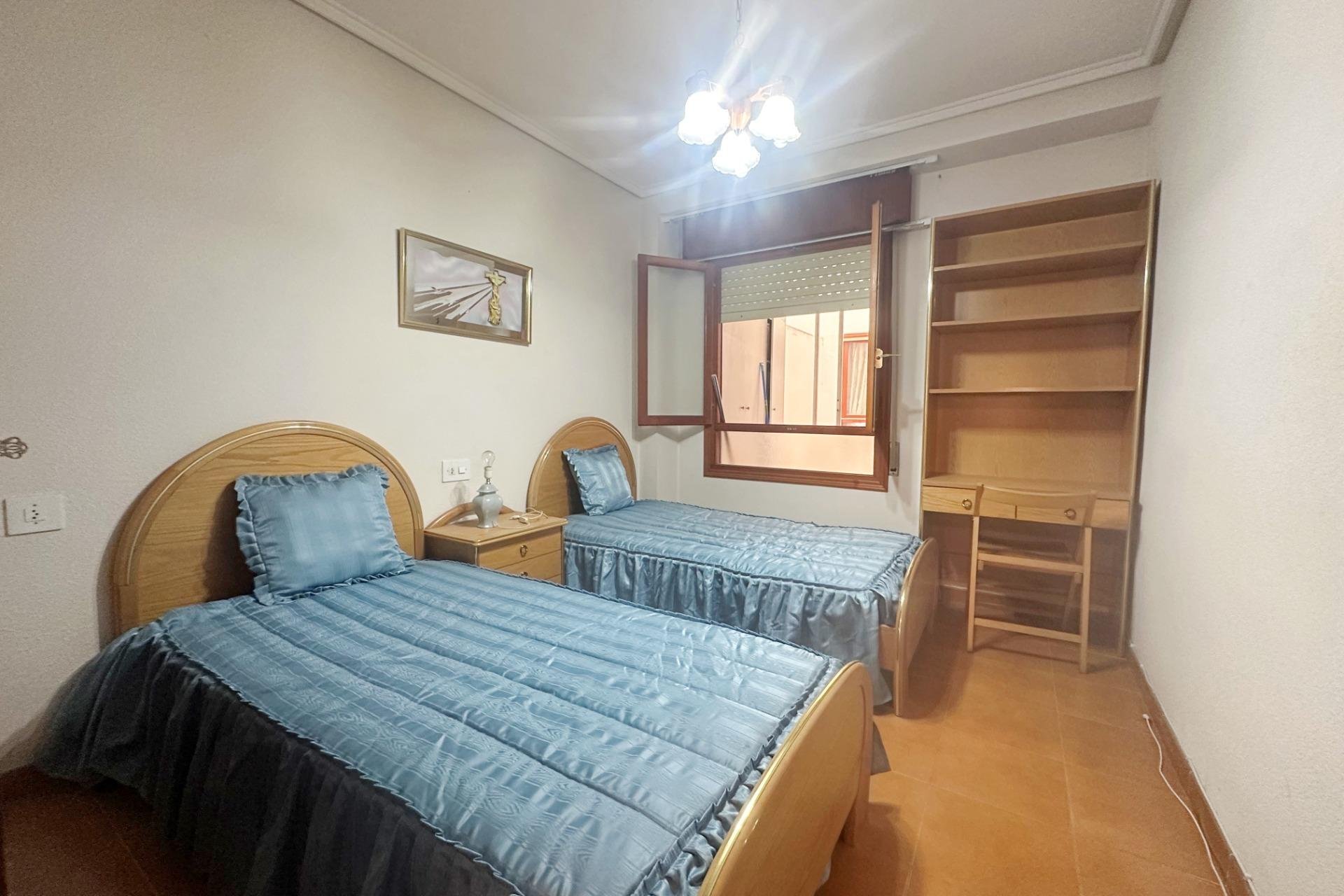 Használt Ingatlanok - Apartman -
Torrevieja - Centrum
