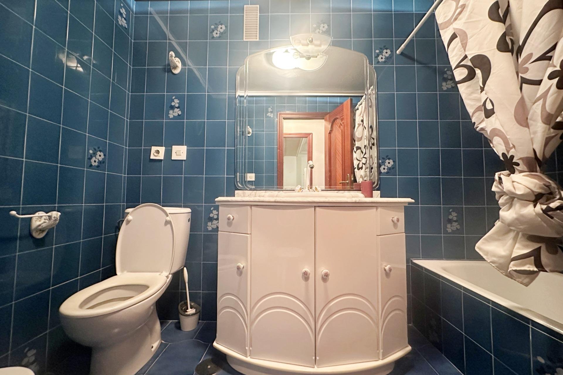 Használt Ingatlanok - Apartman -
Torrevieja - Centrum