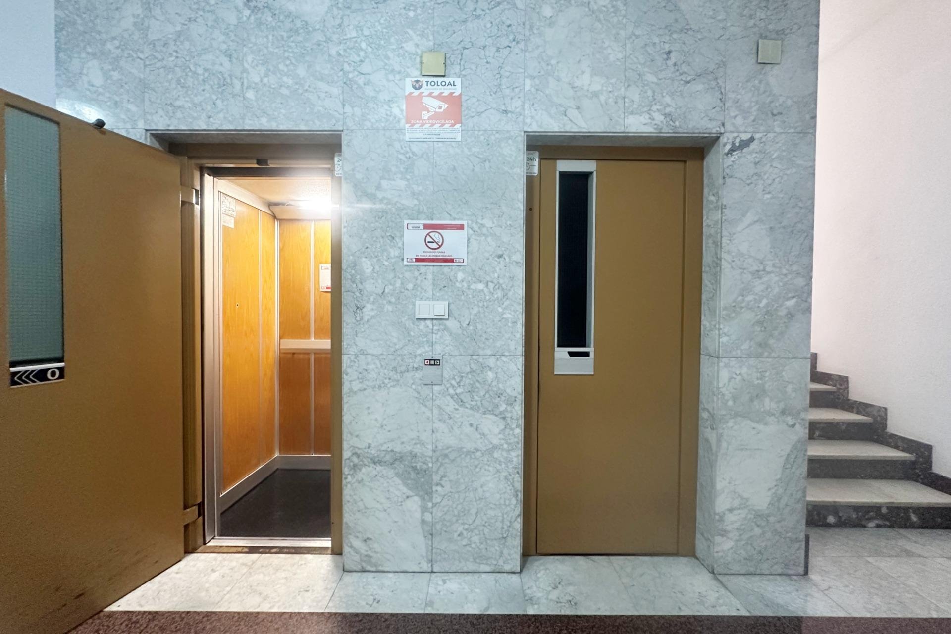 Használt Ingatlanok - Apartman -
Torrevieja - Centrum