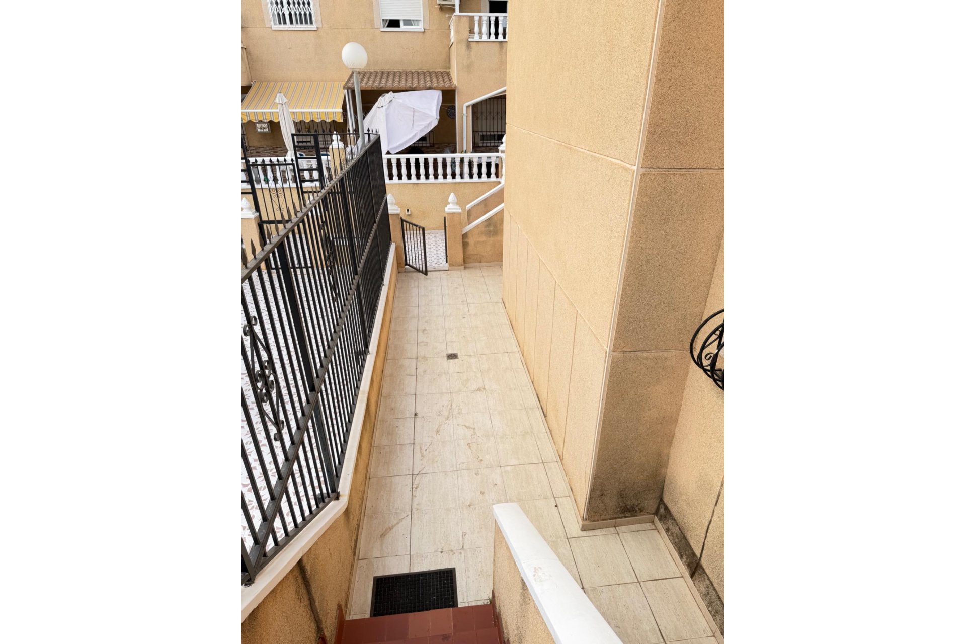 Használt Ingatlanok - Apartman -
Torrevieja - Centrum