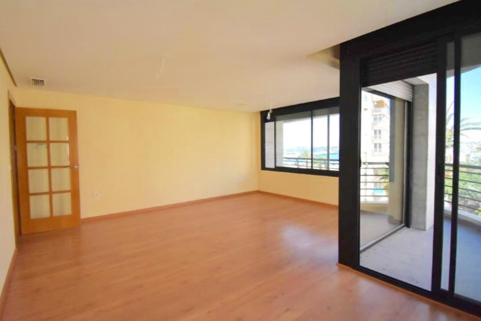 Használt Ingatlanok - Apartman -
Torrevieja - Costa Blanca