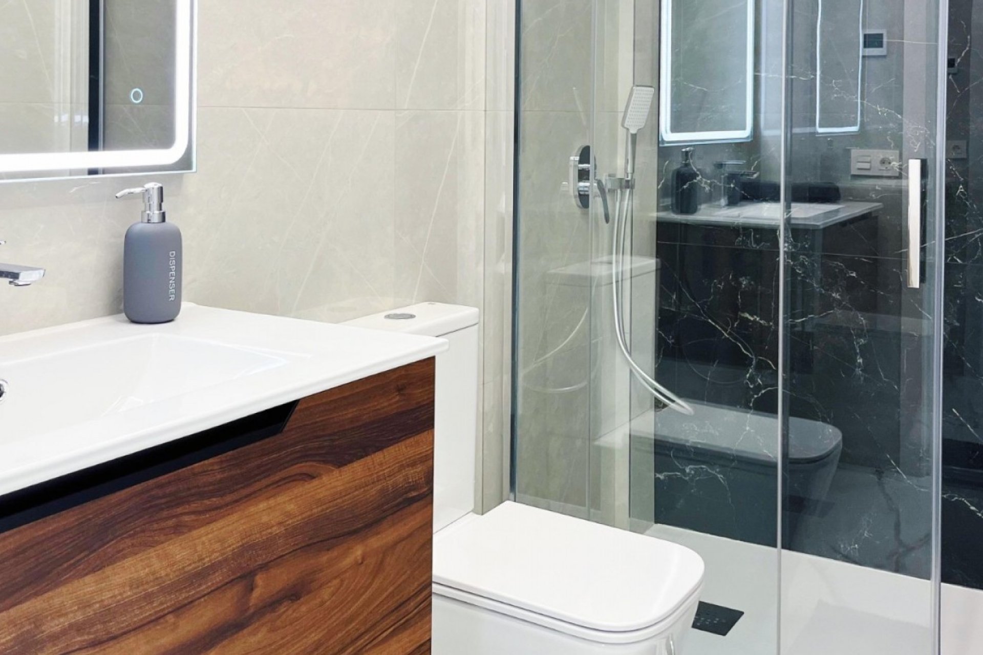 Használt Ingatlanok - Apartman -
Torrevieja - Costa Blanca