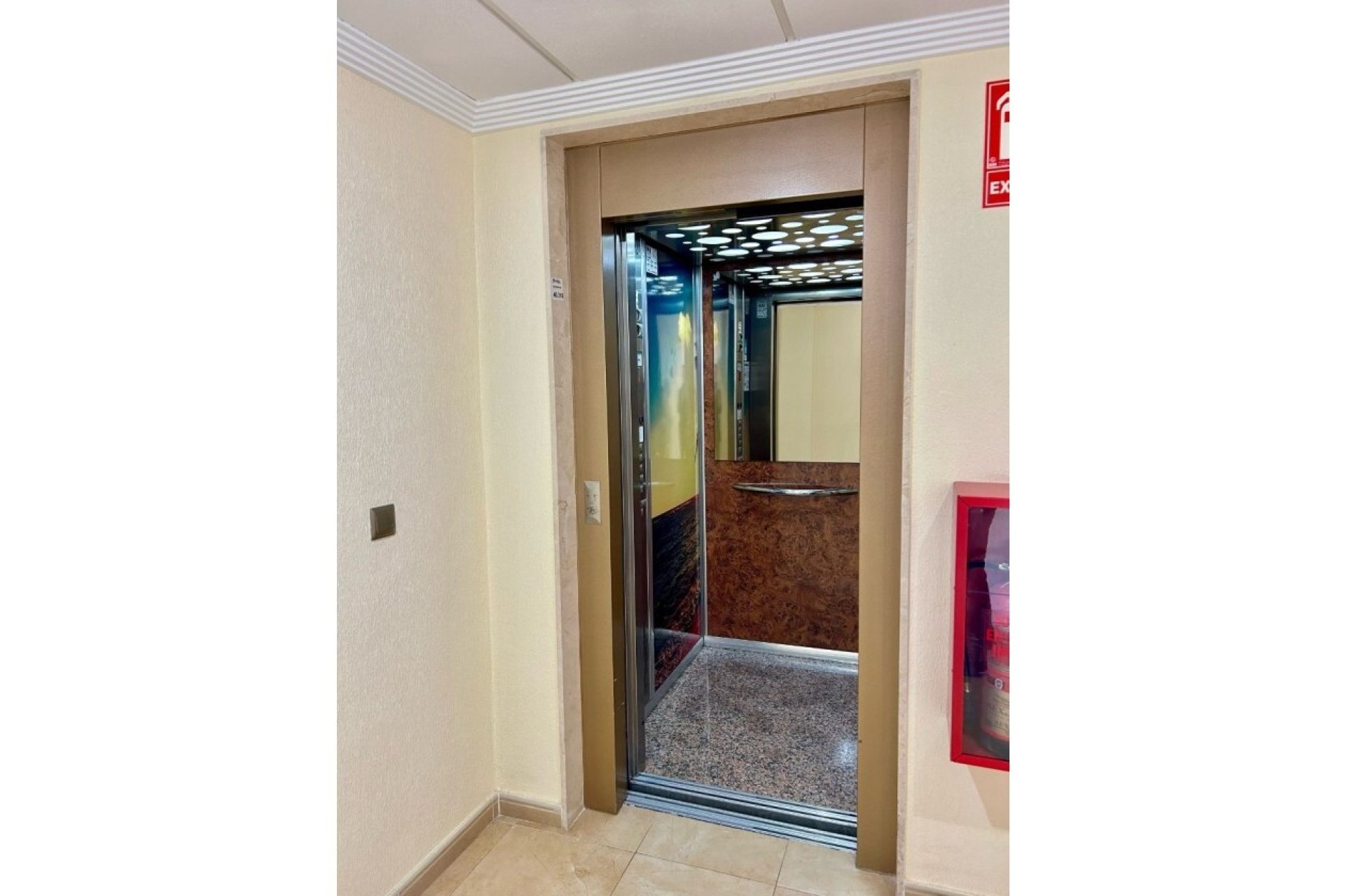 Használt Ingatlanok - Apartman -
Torrevieja - Costa Blanca
