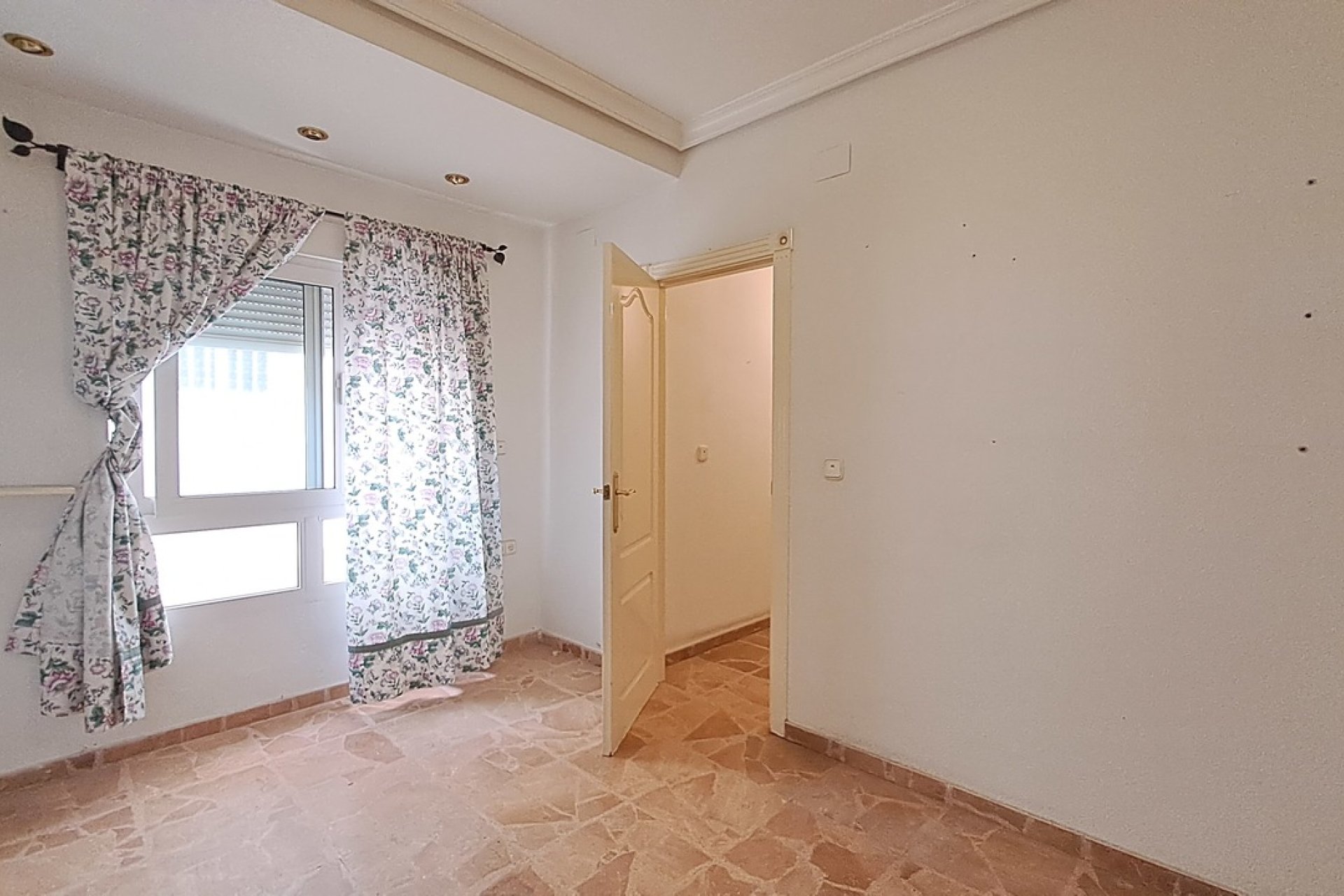 Használt Ingatlanok - Apartman -
Torrevieja - Costa Blanca