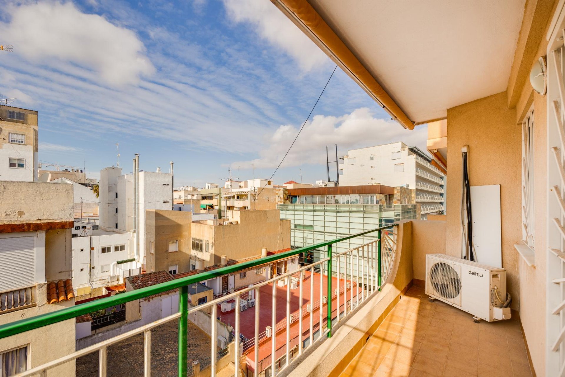 Használt Ingatlanok - Apartman -
Torrevieja - Costa Blanca
