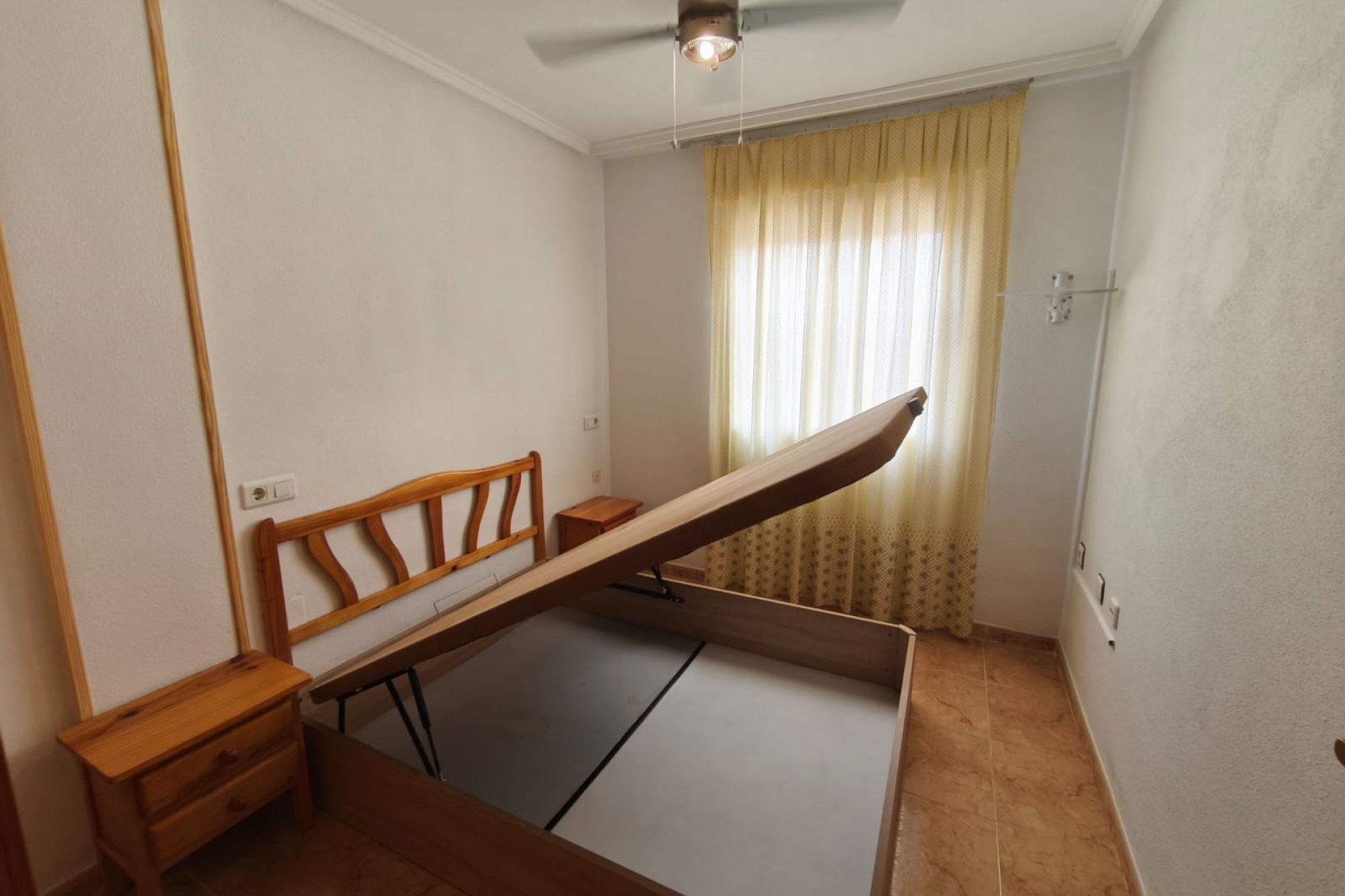 Használt Ingatlanok - Apartman -
Torrevieja - Costa Blanca