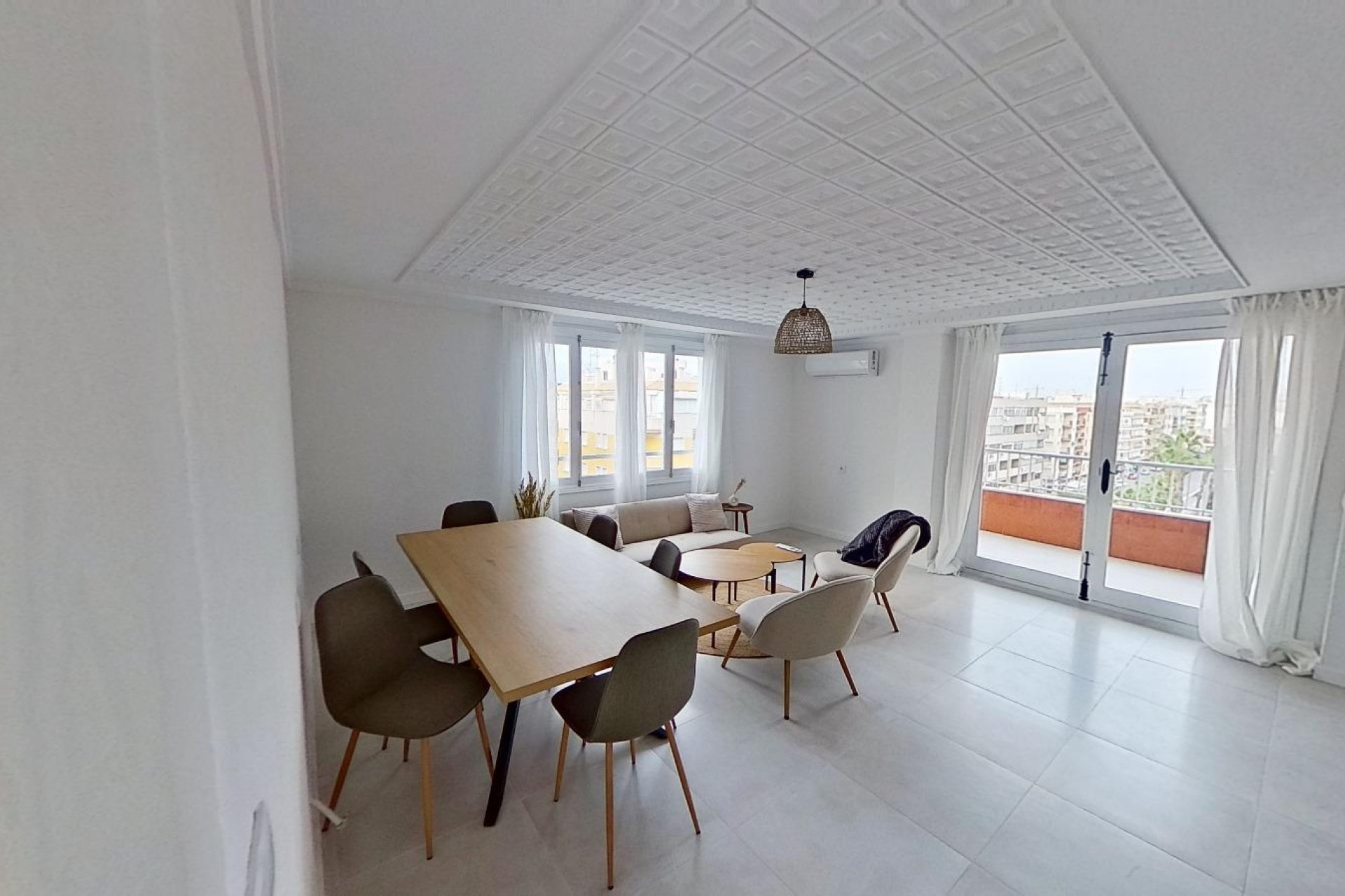 Használt Ingatlanok - Apartman -
Torrevieja - Costa Blanca