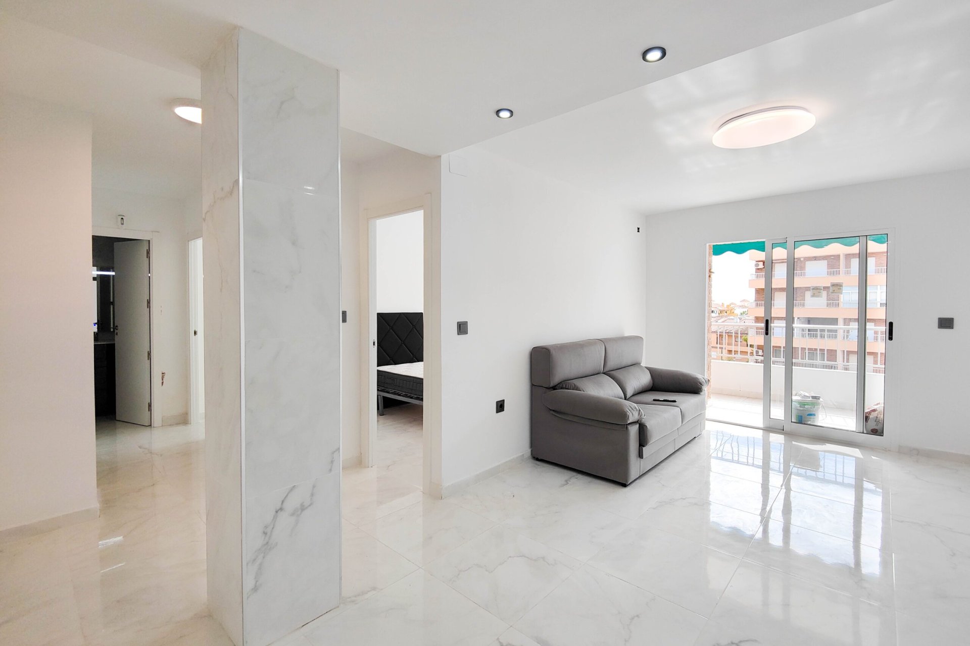 Használt Ingatlanok - Apartman -
Torrevieja - Costa Blanca