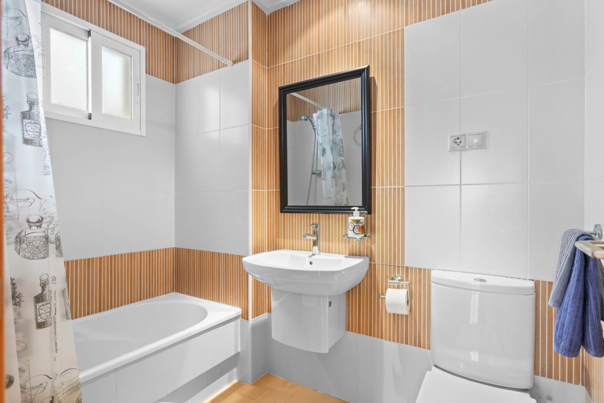 Használt Ingatlanok - Apartman -
Torrevieja - Costa Blanca