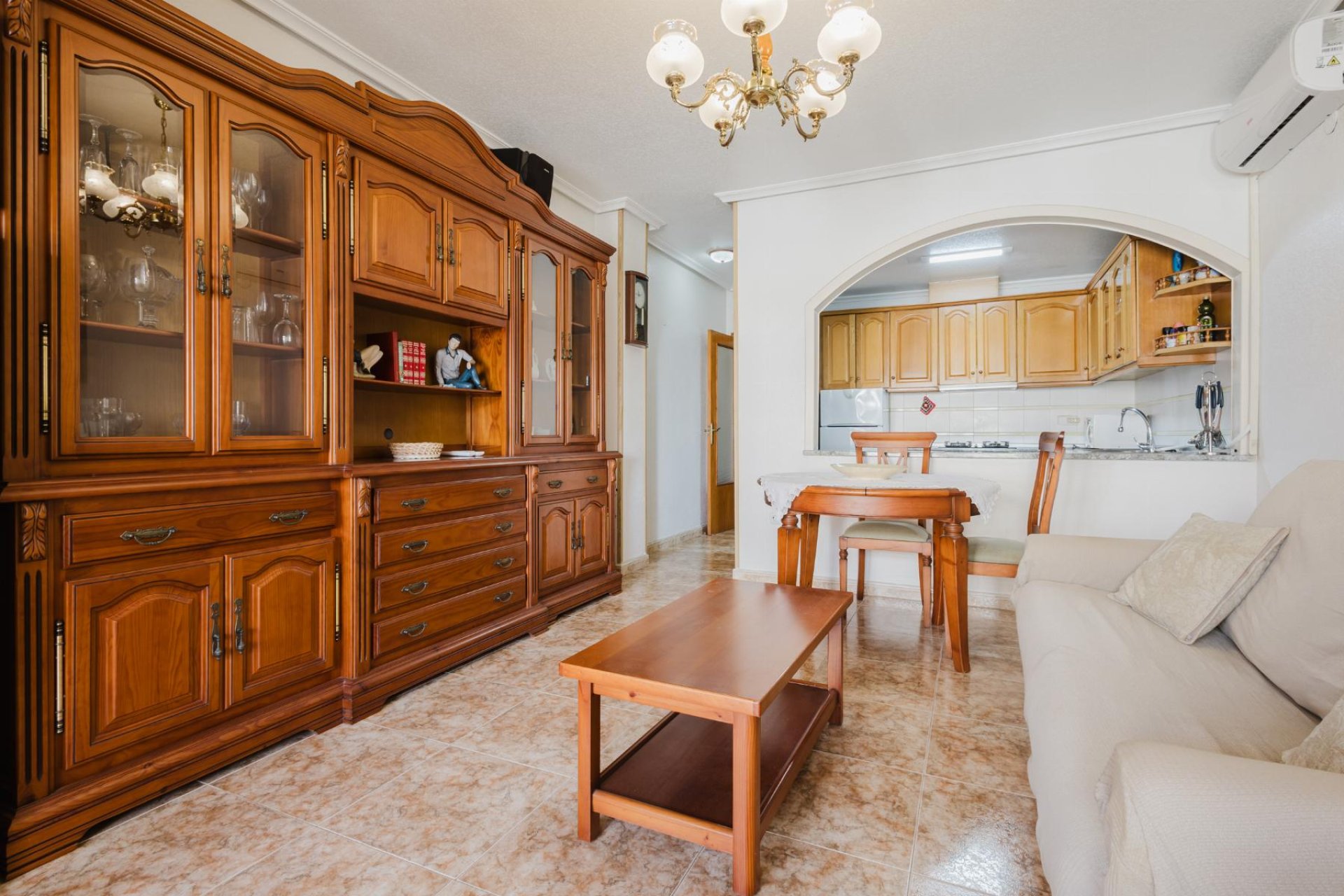 Használt Ingatlanok - Apartman -
Torrevieja - Costa Blanca