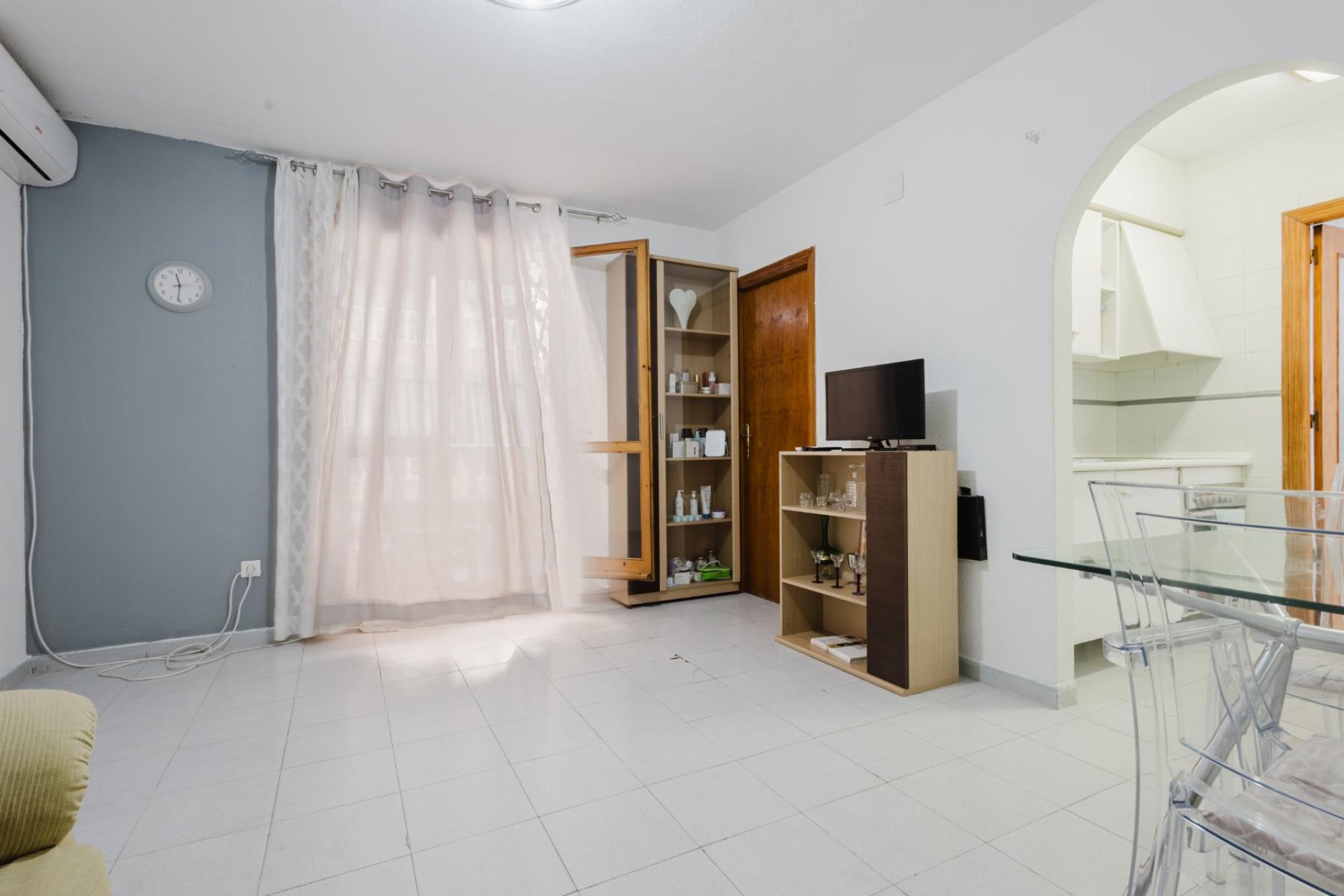Használt Ingatlanok - Apartman -
Torrevieja - Costa Blanca