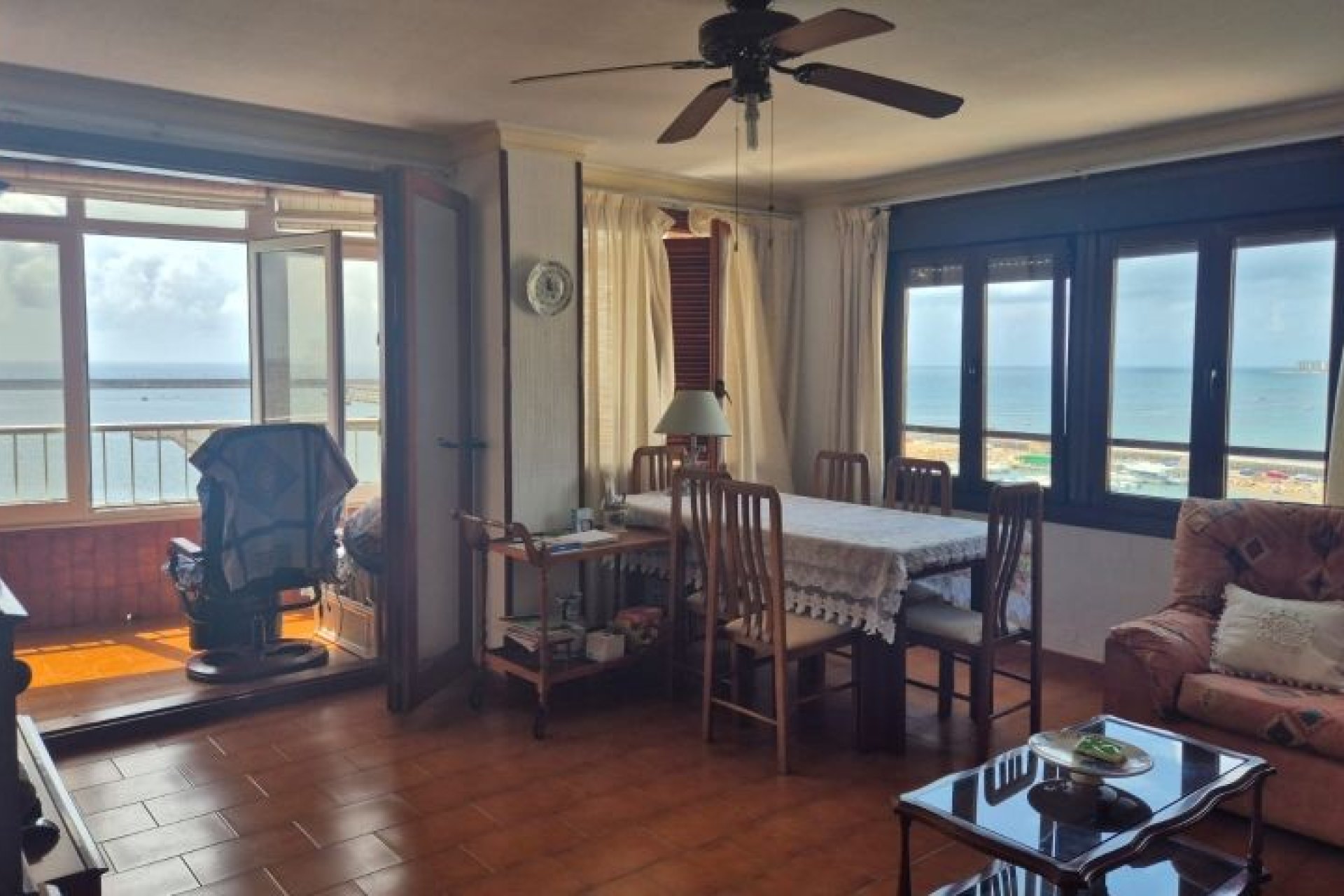 Használt Ingatlanok - Apartman -
Torrevieja - Costa Blanca